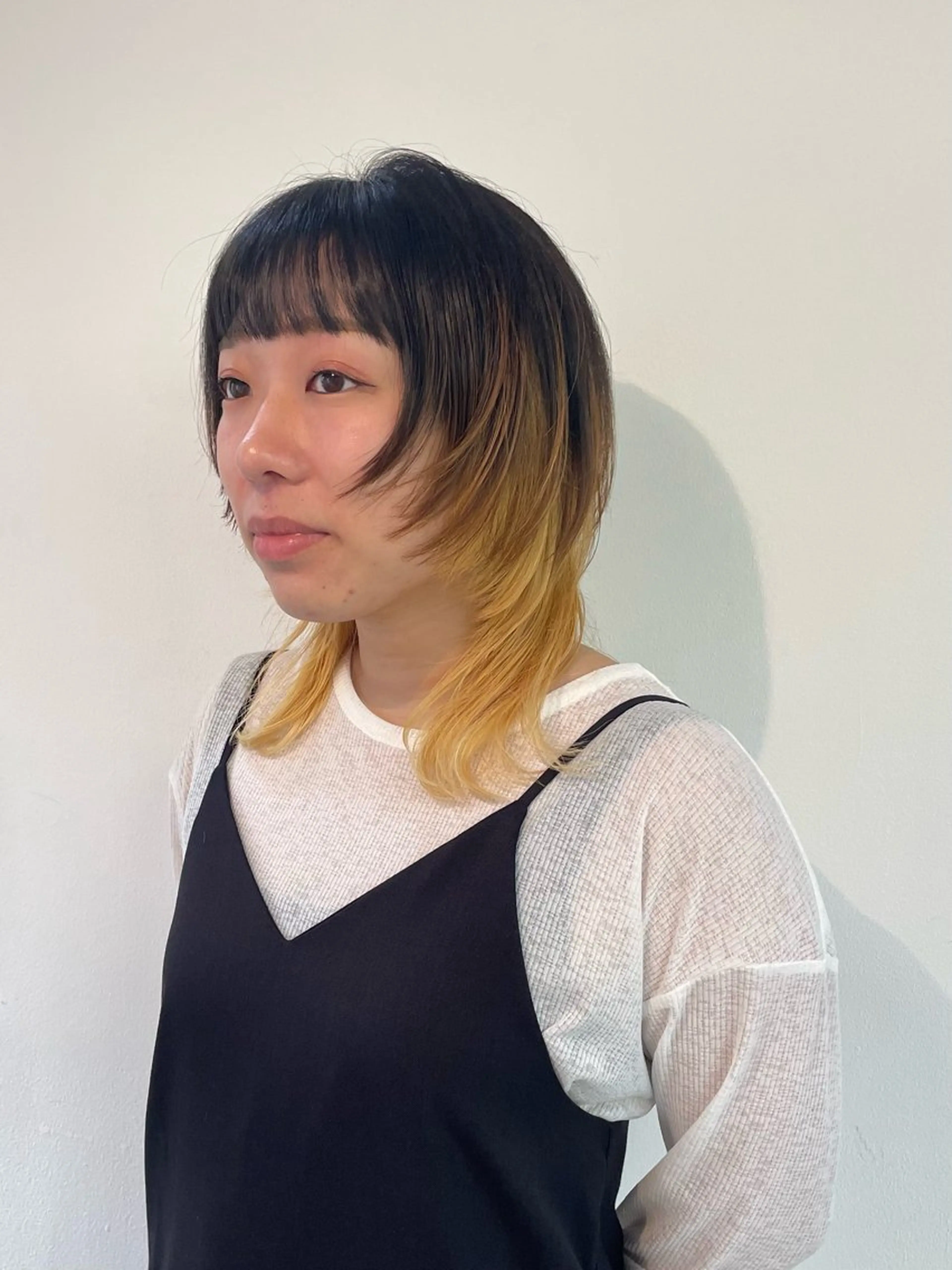 ミディアム ウルフカット ヘアカラー Seeknext // Rukaのヘアスタイル