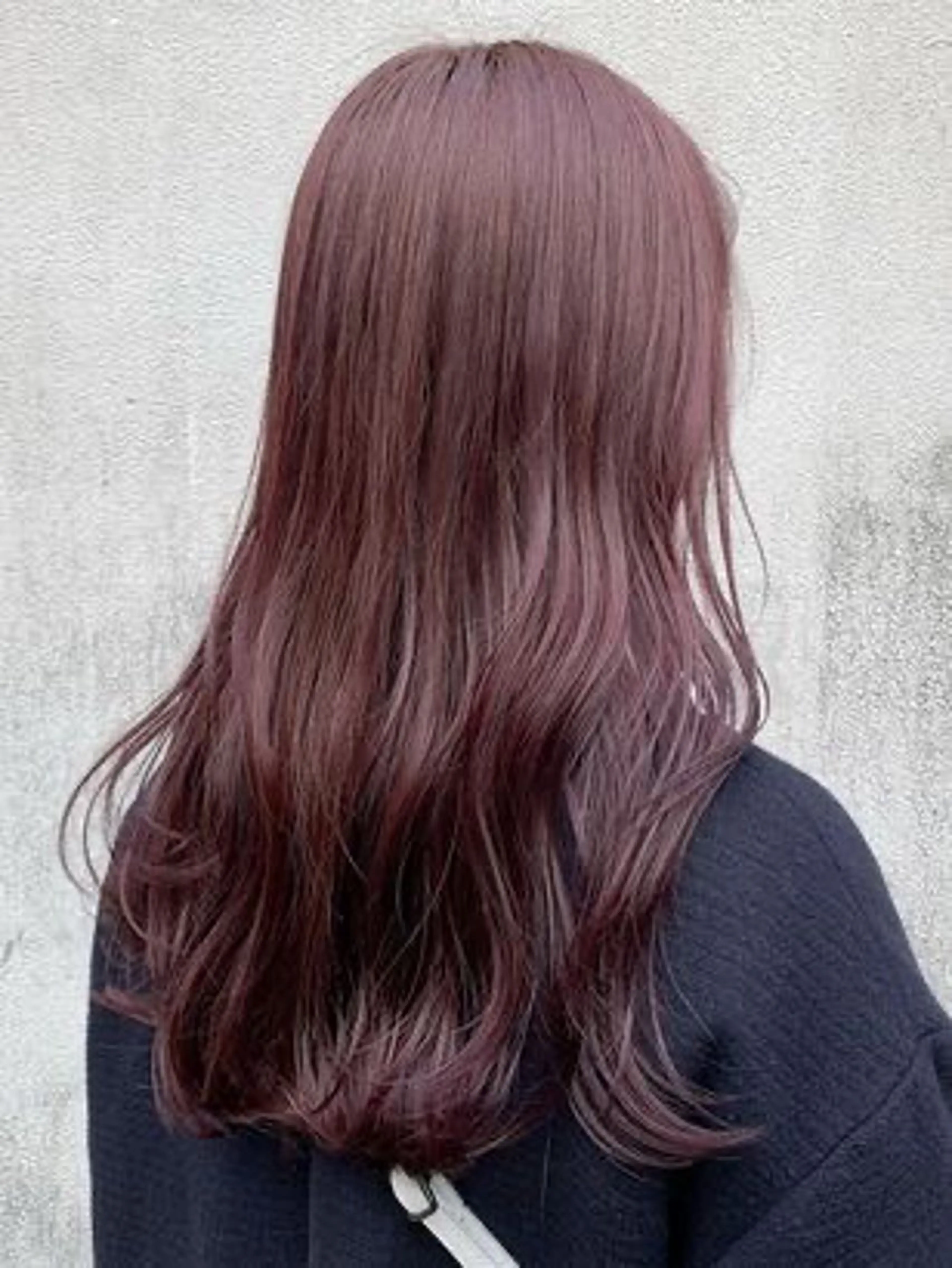 ロング カラー ブラウンカラー ピンクカラー ピンクブラウン カット ヘアカラー 川越 輝梨奈のヘアスタイル