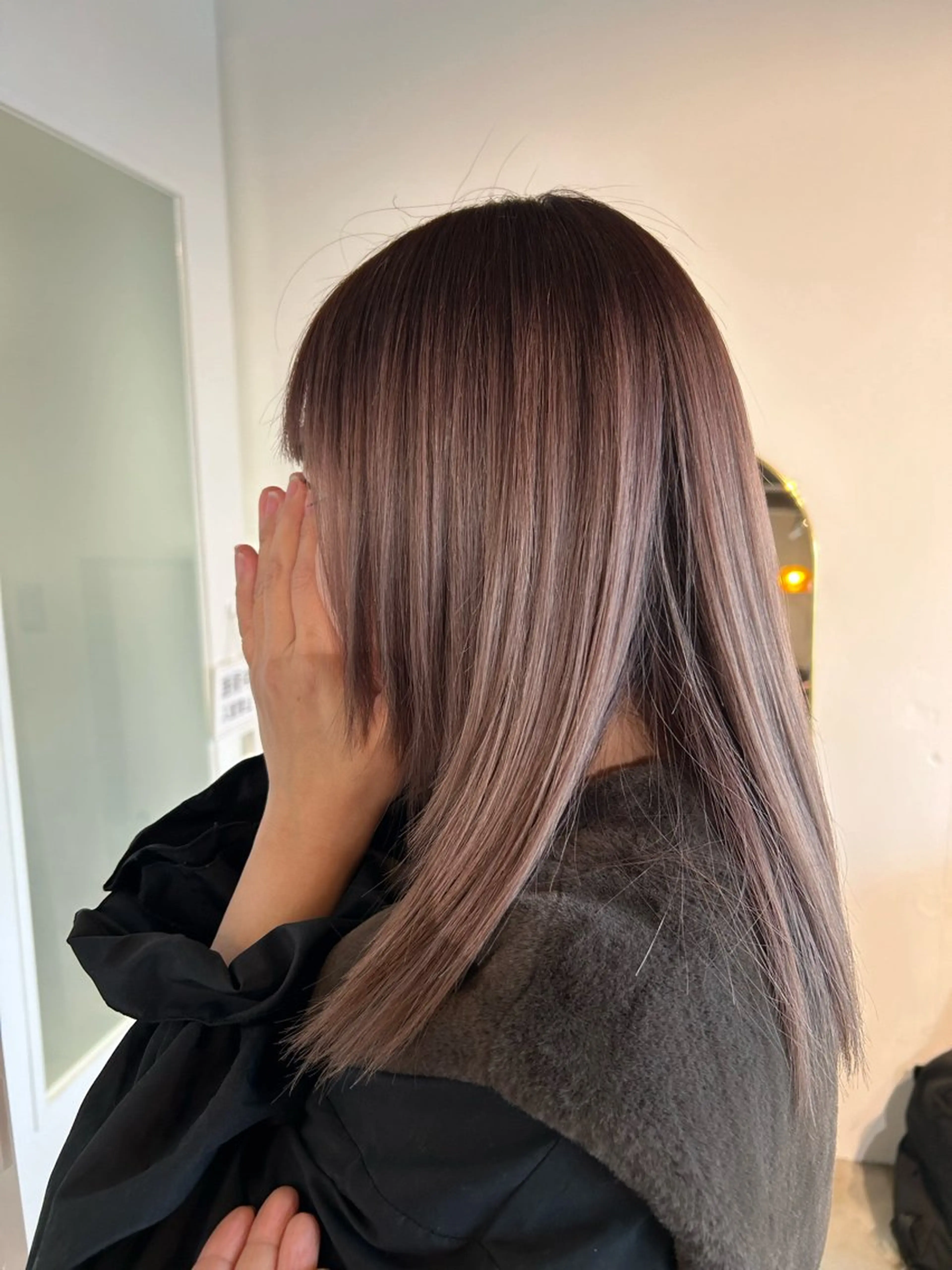 ミディアム カラー トリートメント 透明感カラー 暖色shihoのヘアスタイル