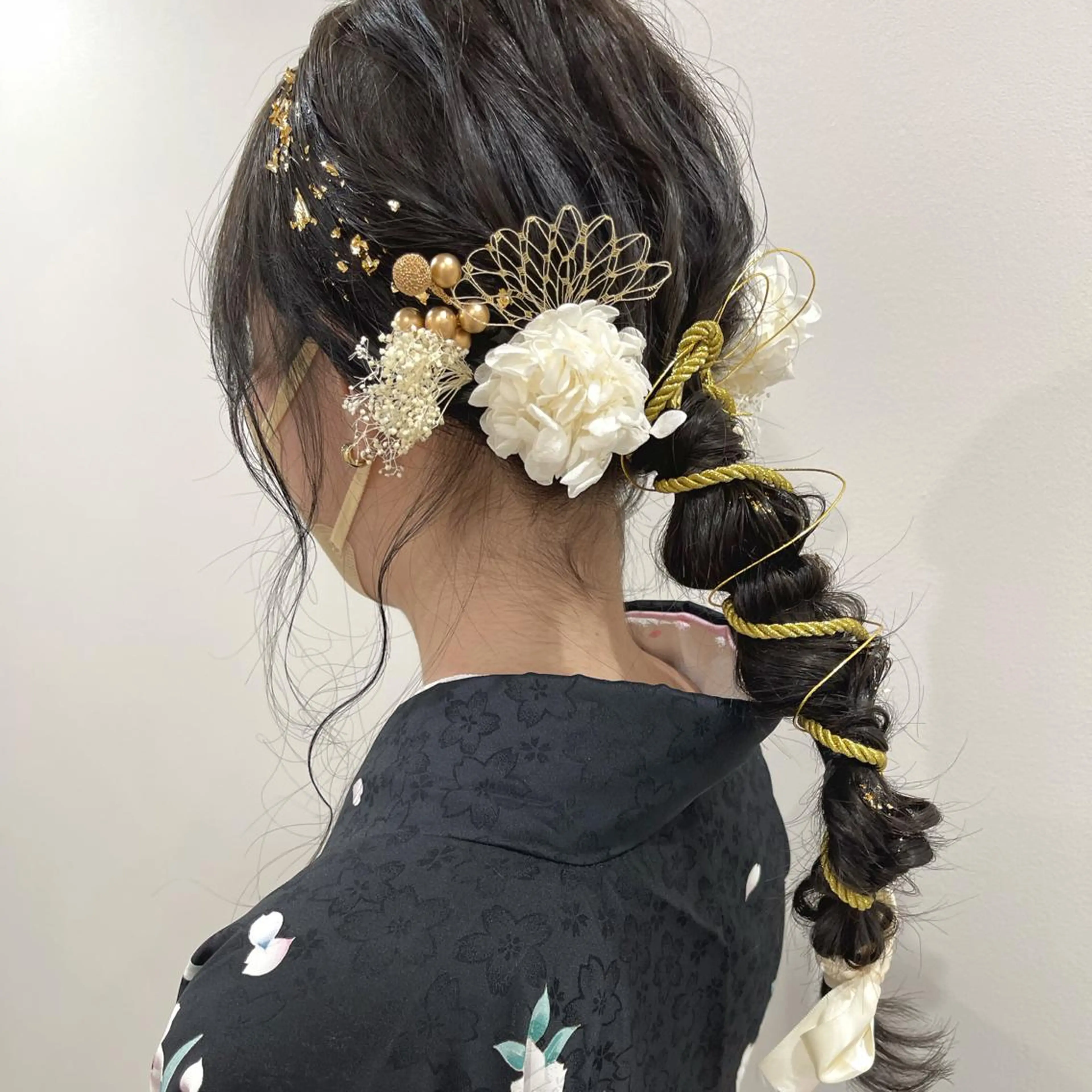 ヘアアレンジ Neale. yumiの眉毛・アイブロウイメージ