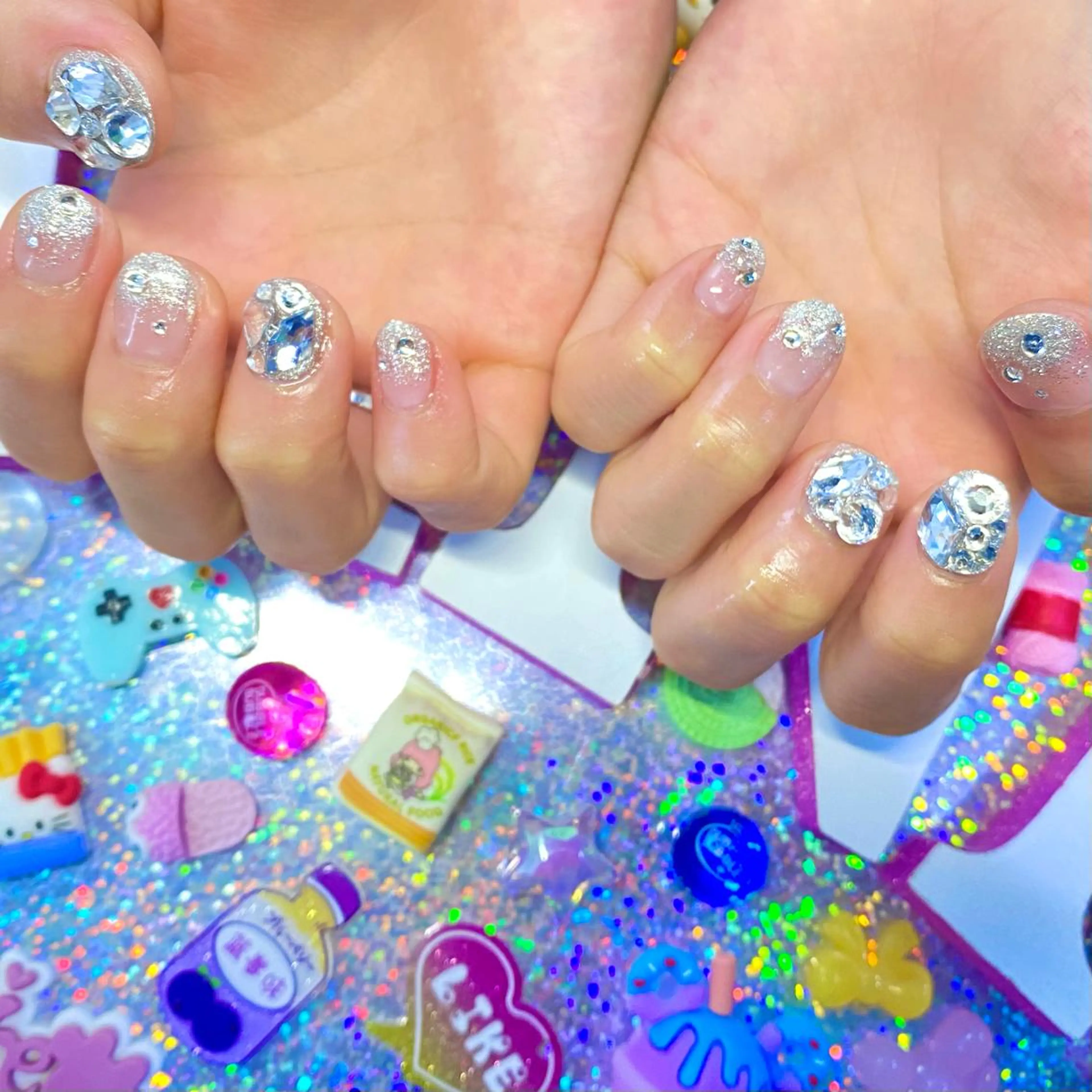 ネイル アートネイル クリアネイル ジェルネイル ニュアンスネイル オフィスネイル 8appy YUKITIN.Bのネイルデザイン