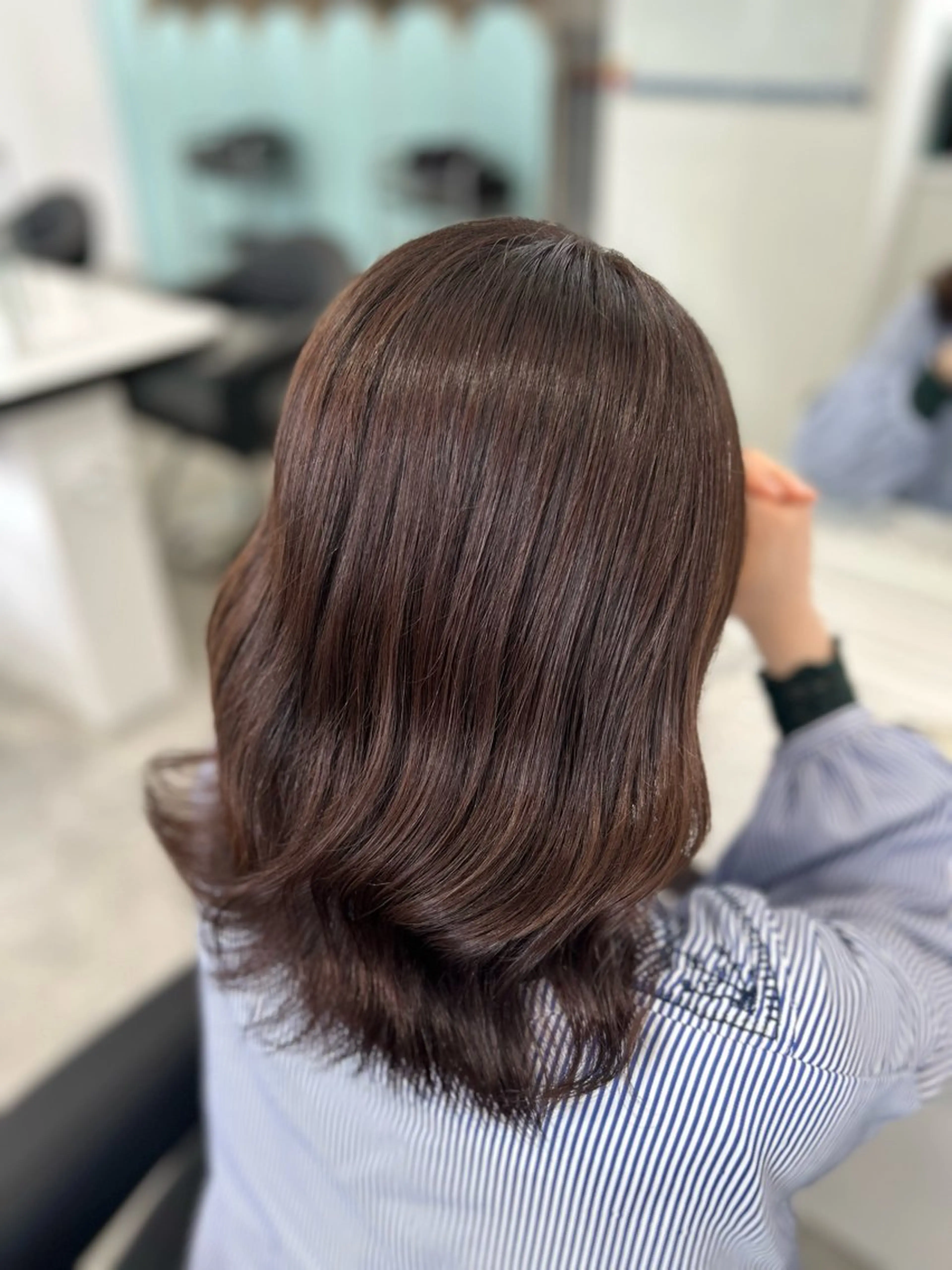 セミロング 韓国レディヘア🤍 暗髪🤍miraiのヘアスタイル