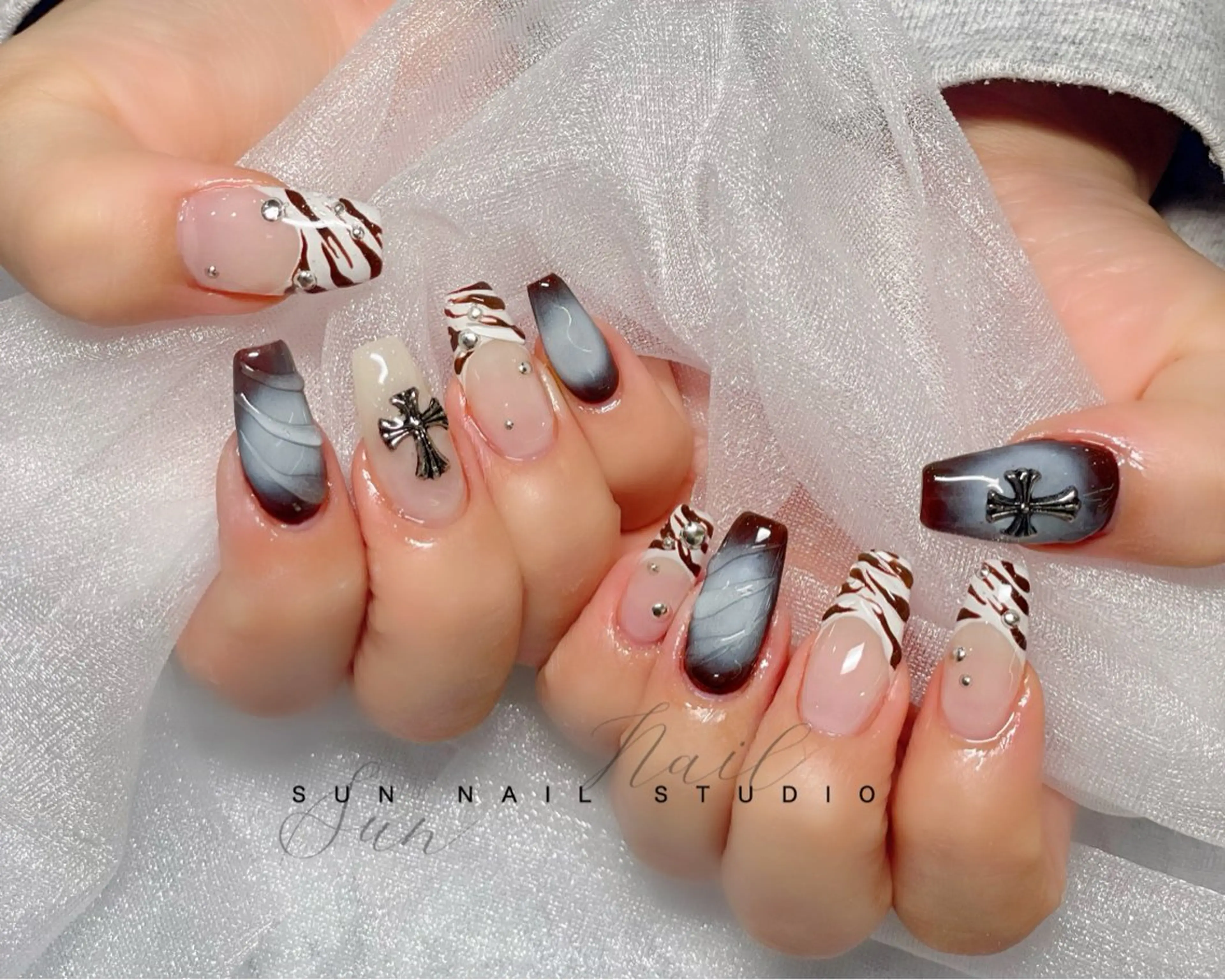 ネイル SUN nail上本町のネイルデザイン