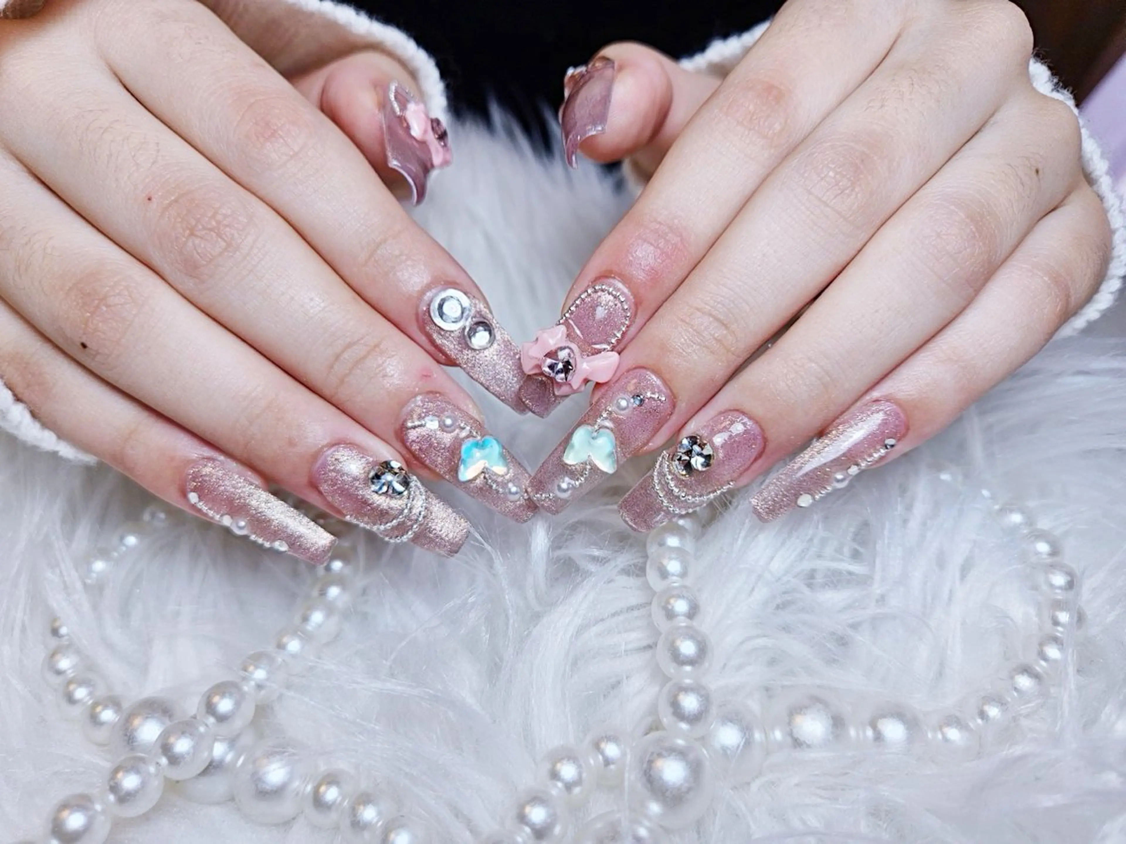 ネイル ハンドネイル 🌈Yun nail hyejin💋のネイルデザイン