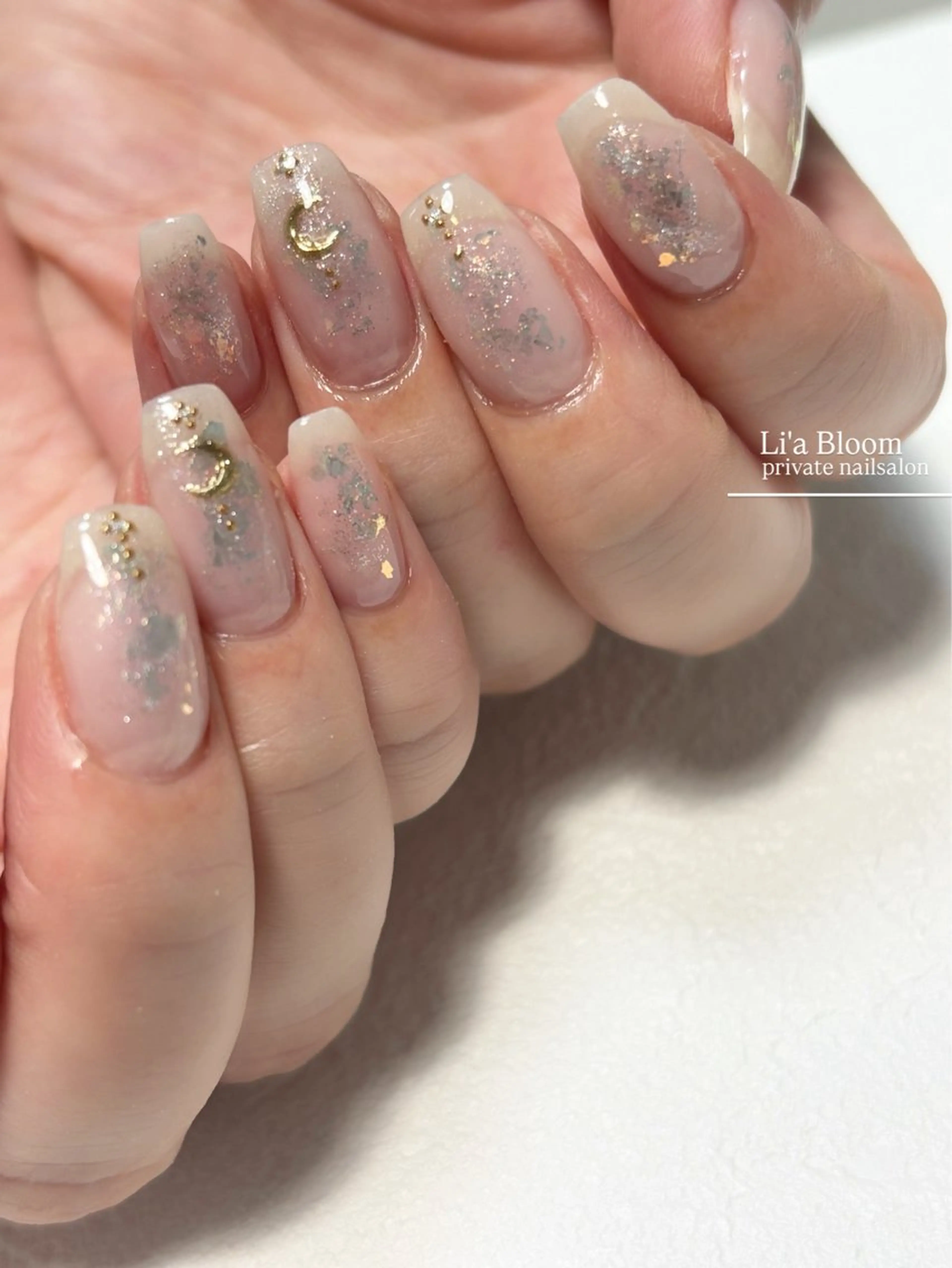 ネイル ハンドネイル Li'a Bloom所属・🦋🤍 madoka🤍のネイルデザイン