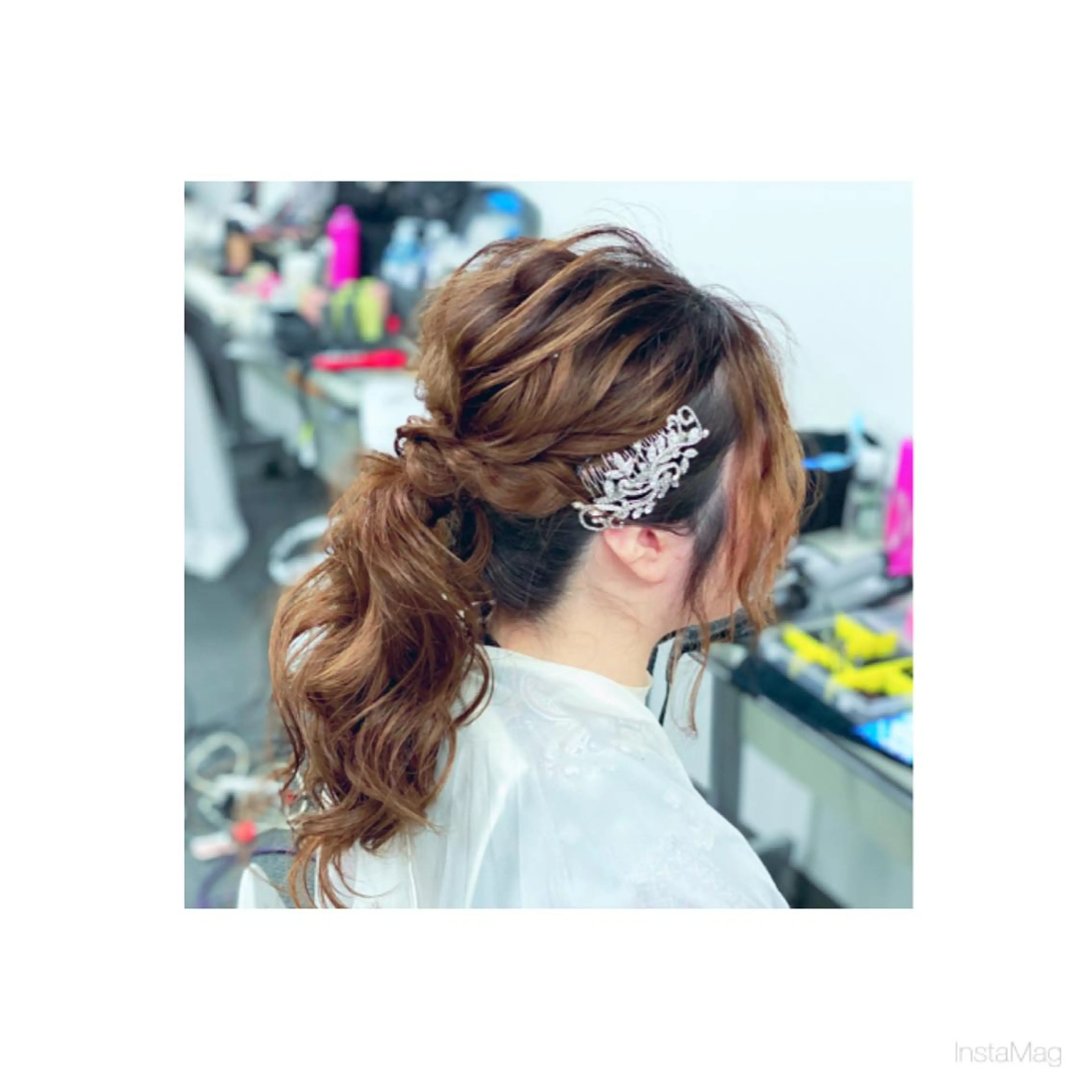 セミロング ヘアアレンジ 鈴木 沙羅のマツエク・マツパデザイン