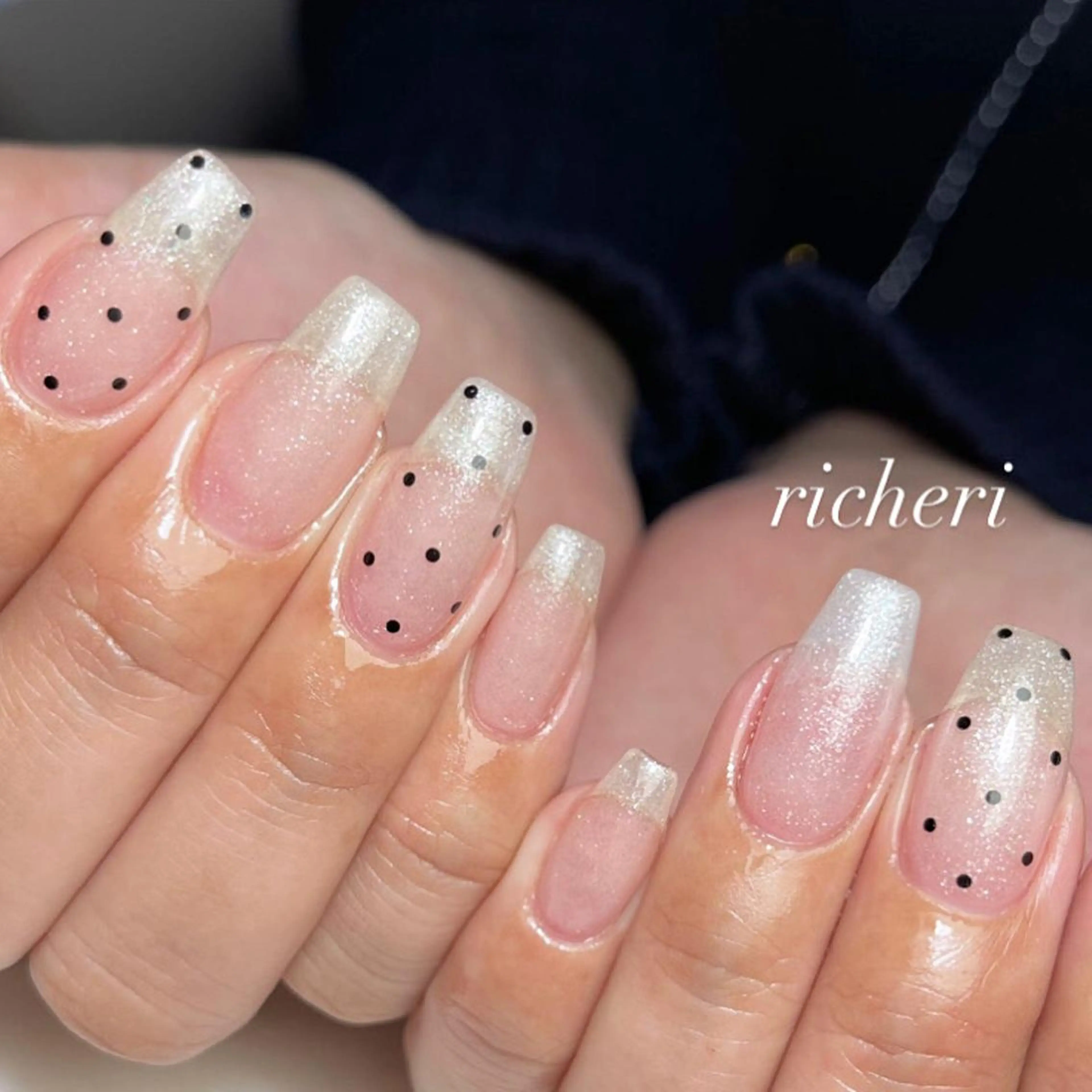 ミディアム ネイル ハンドネイル richeri beautyのエステ・リラクイメージ