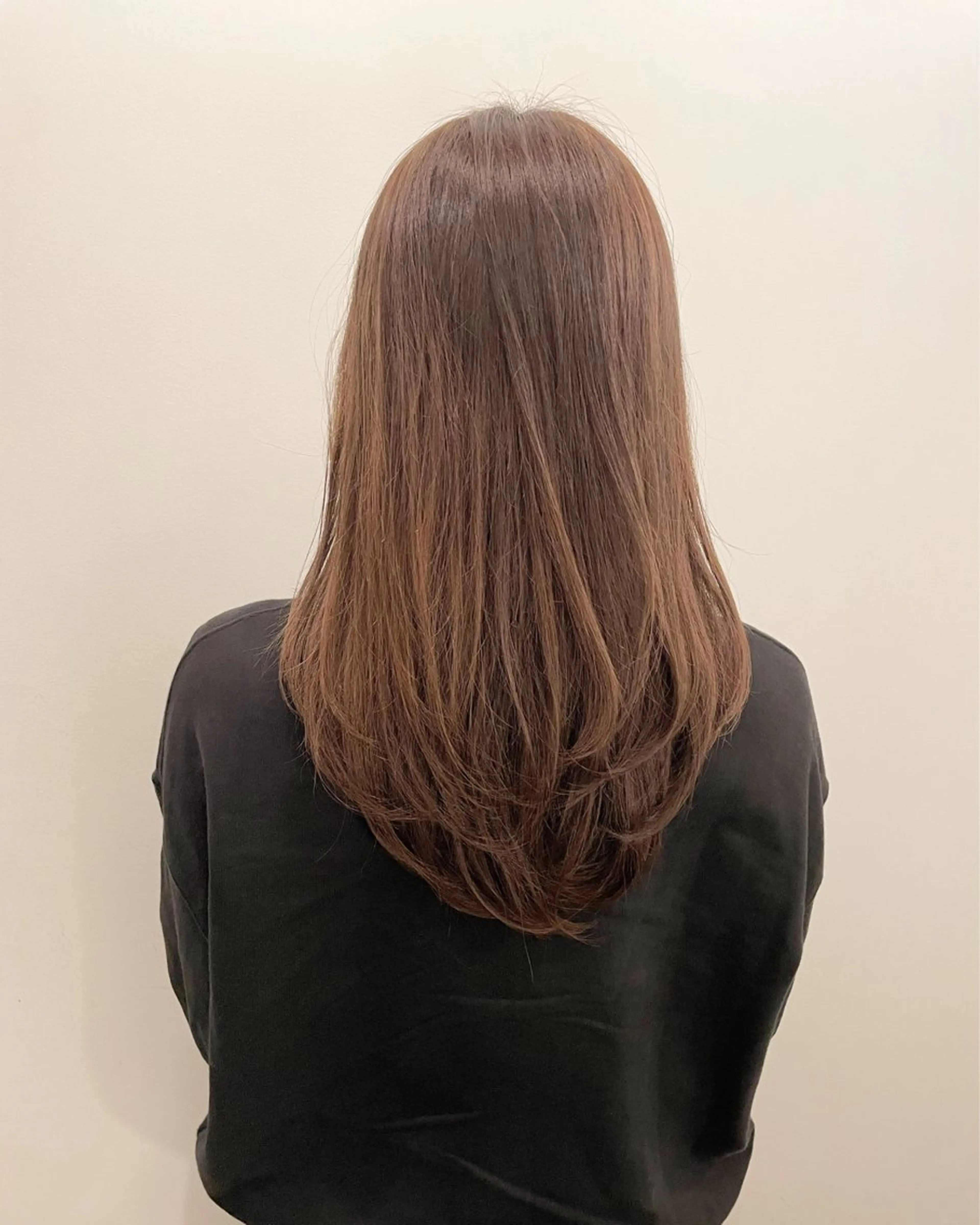 ミディアム カラー カット ヘアカラー トリートメント 透け感カラー🫧 加納トモヒロのヘアスタイル