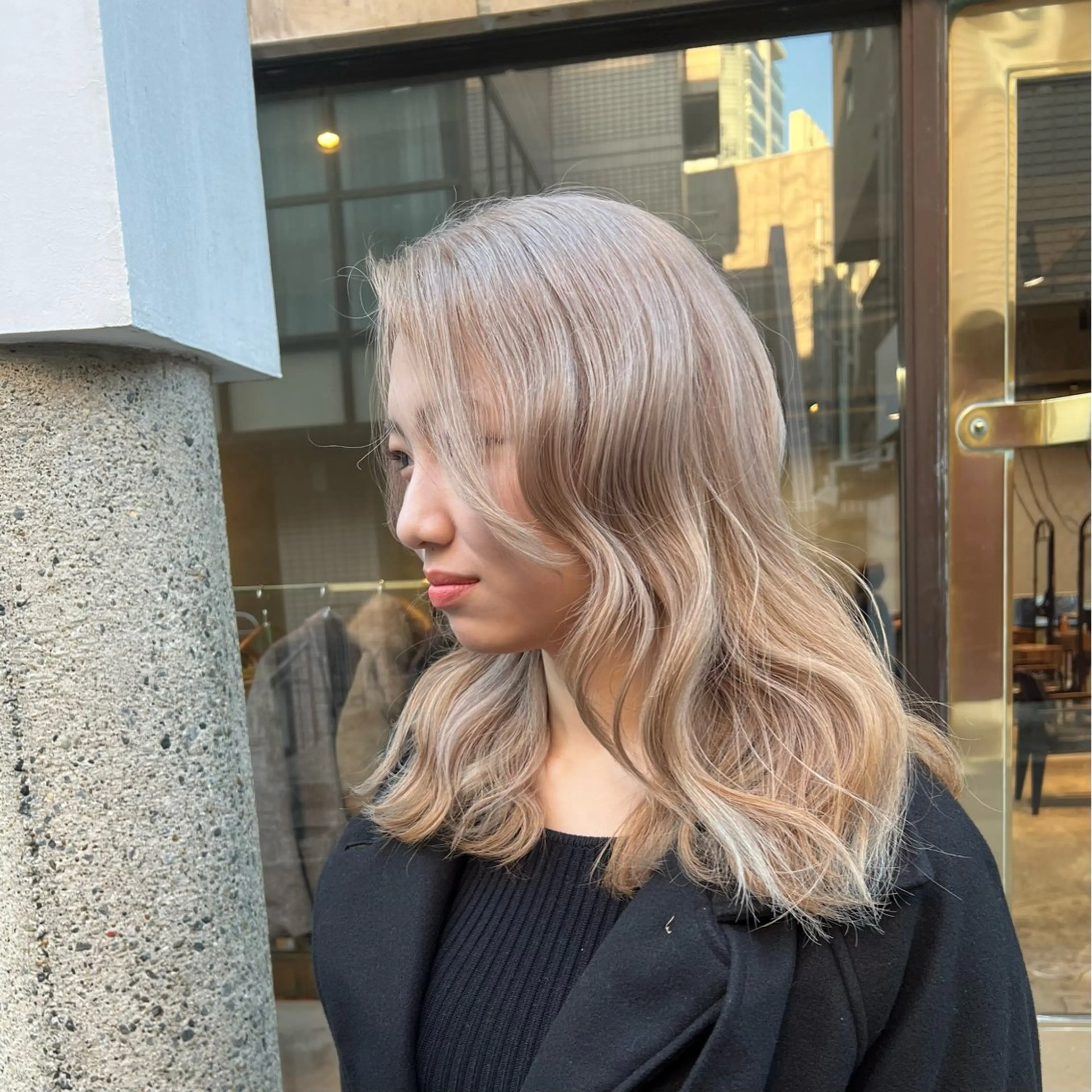 ミディアム カラー カット ヘアカラー トリートメント ハイトーン/透明感 カラー🌿KANTAのヘアスタイル