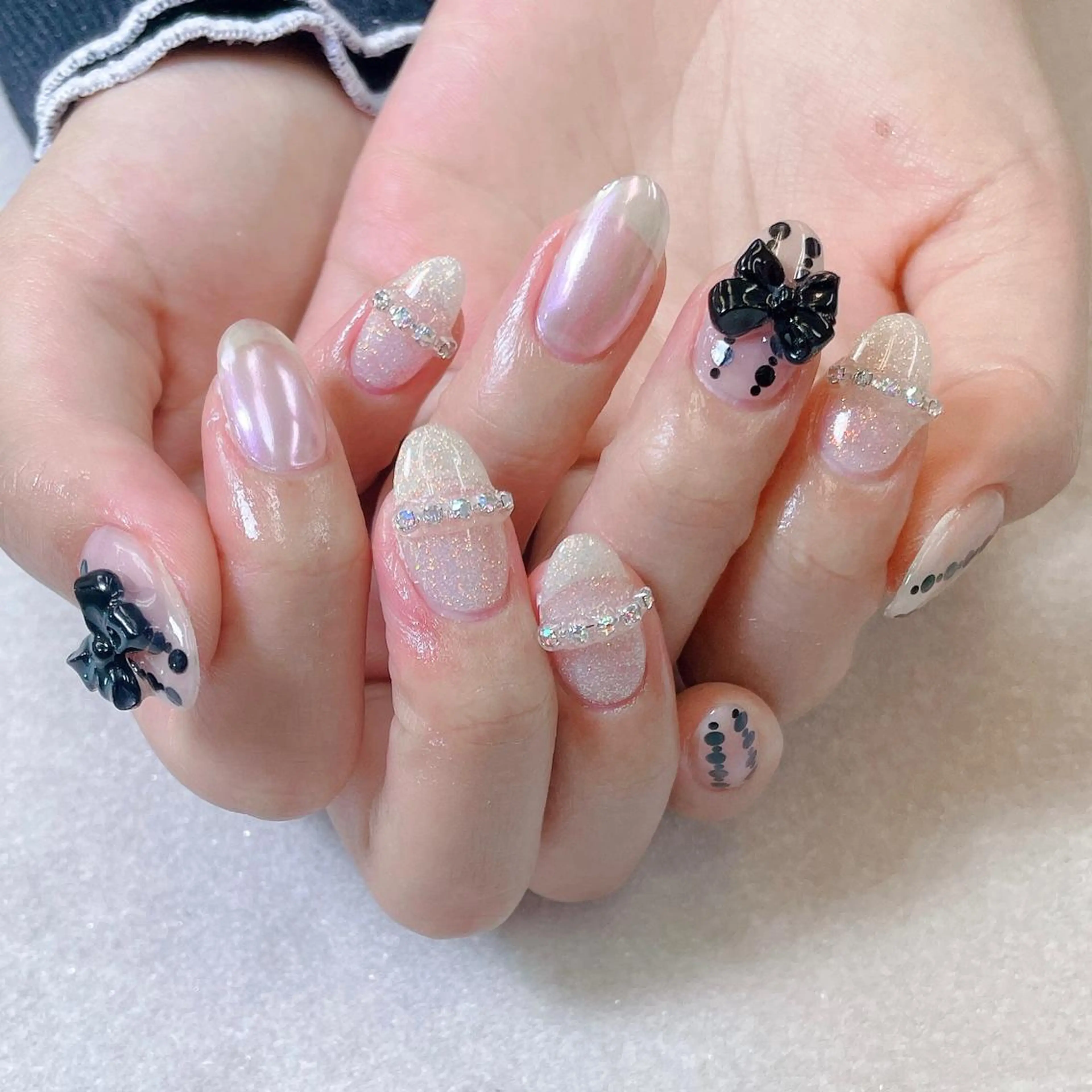 ネイル キラキラネイル ハンドネイル A85G ayakoのネイルデザイン