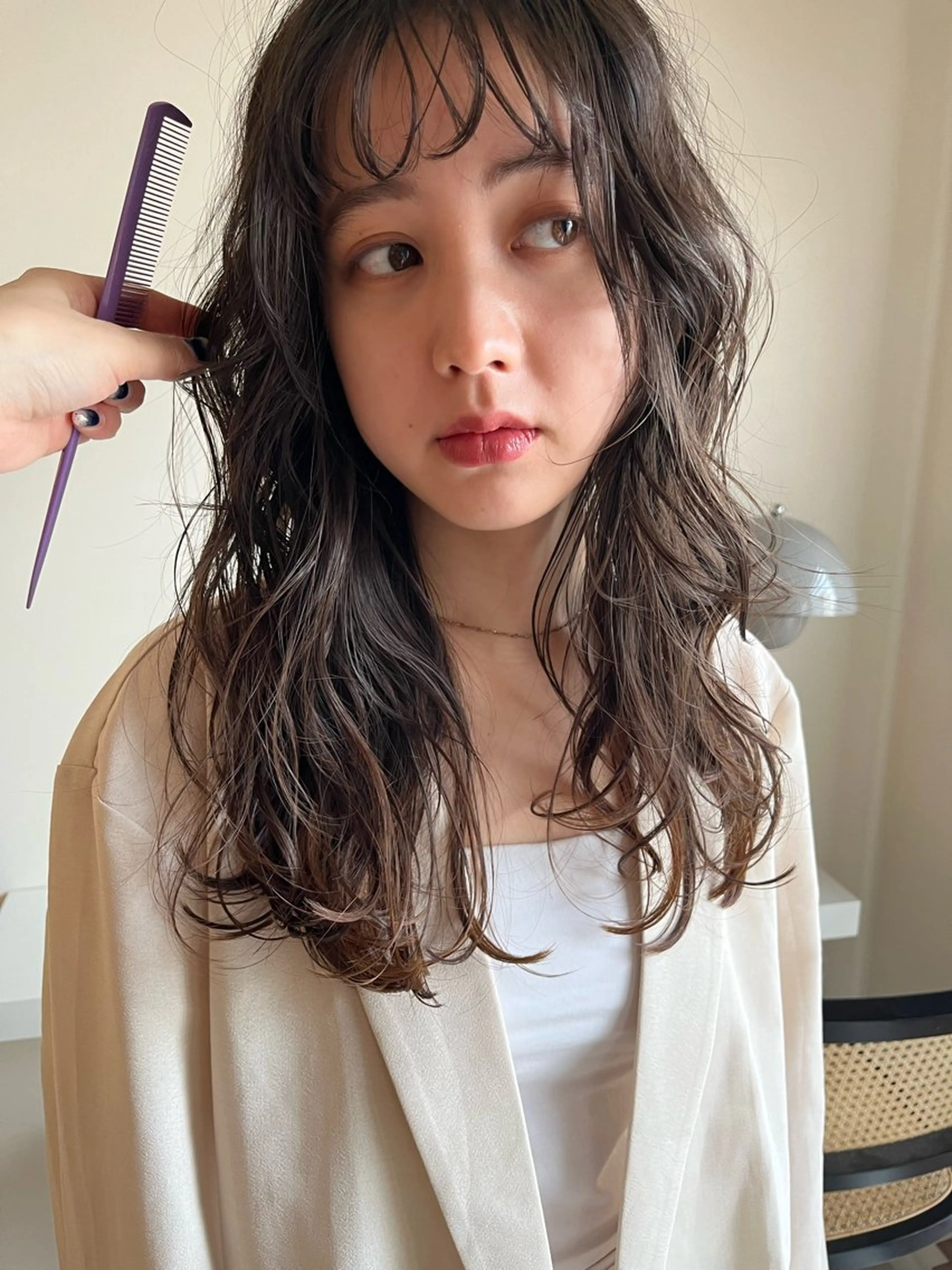 ロング パーマ pu+on. nailworks所属・fuyumi / ニュアンスネイルのネイルデザイン