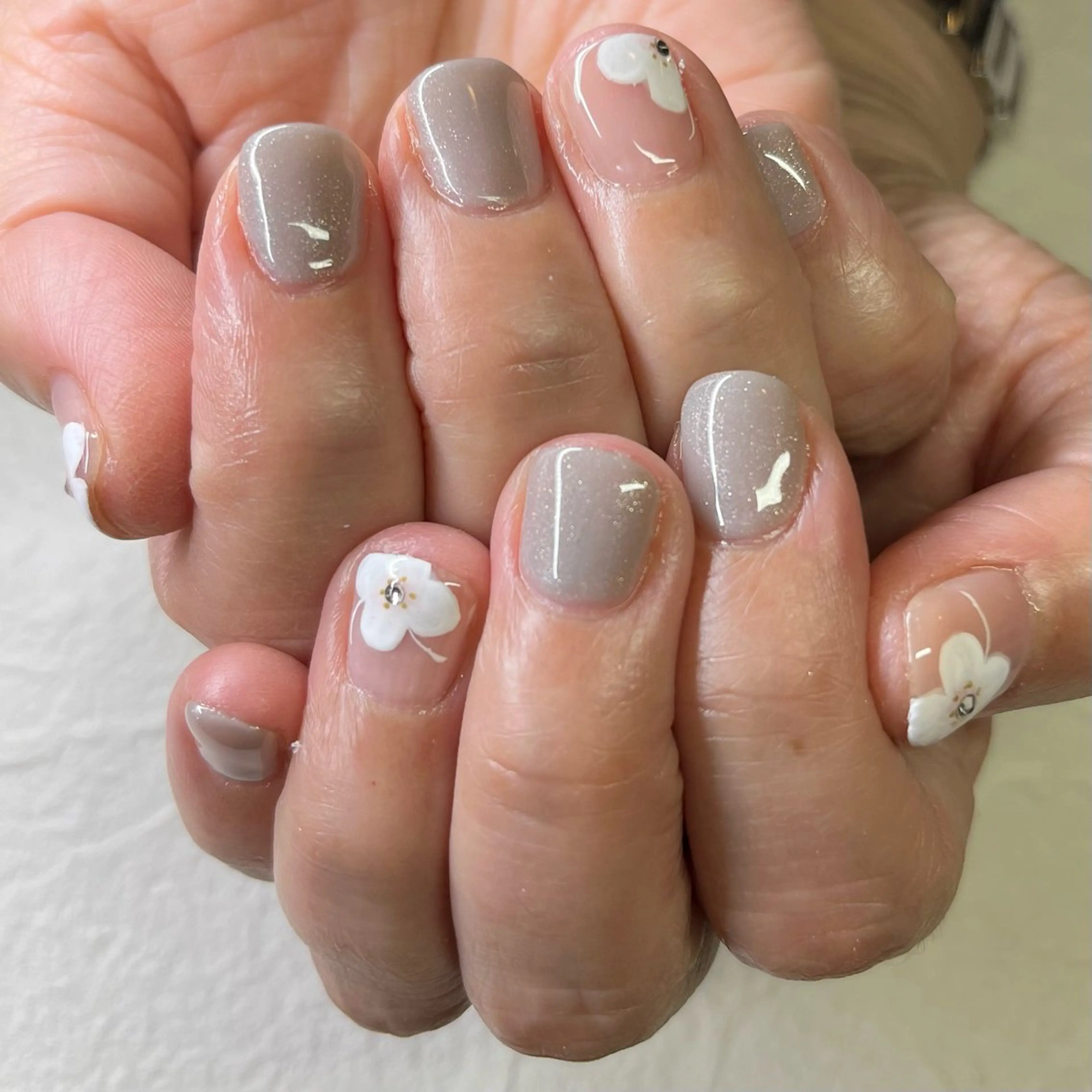 ネイル ハンドネイル ネイルスタジオ コスタ•デルマールのネイルデザイン