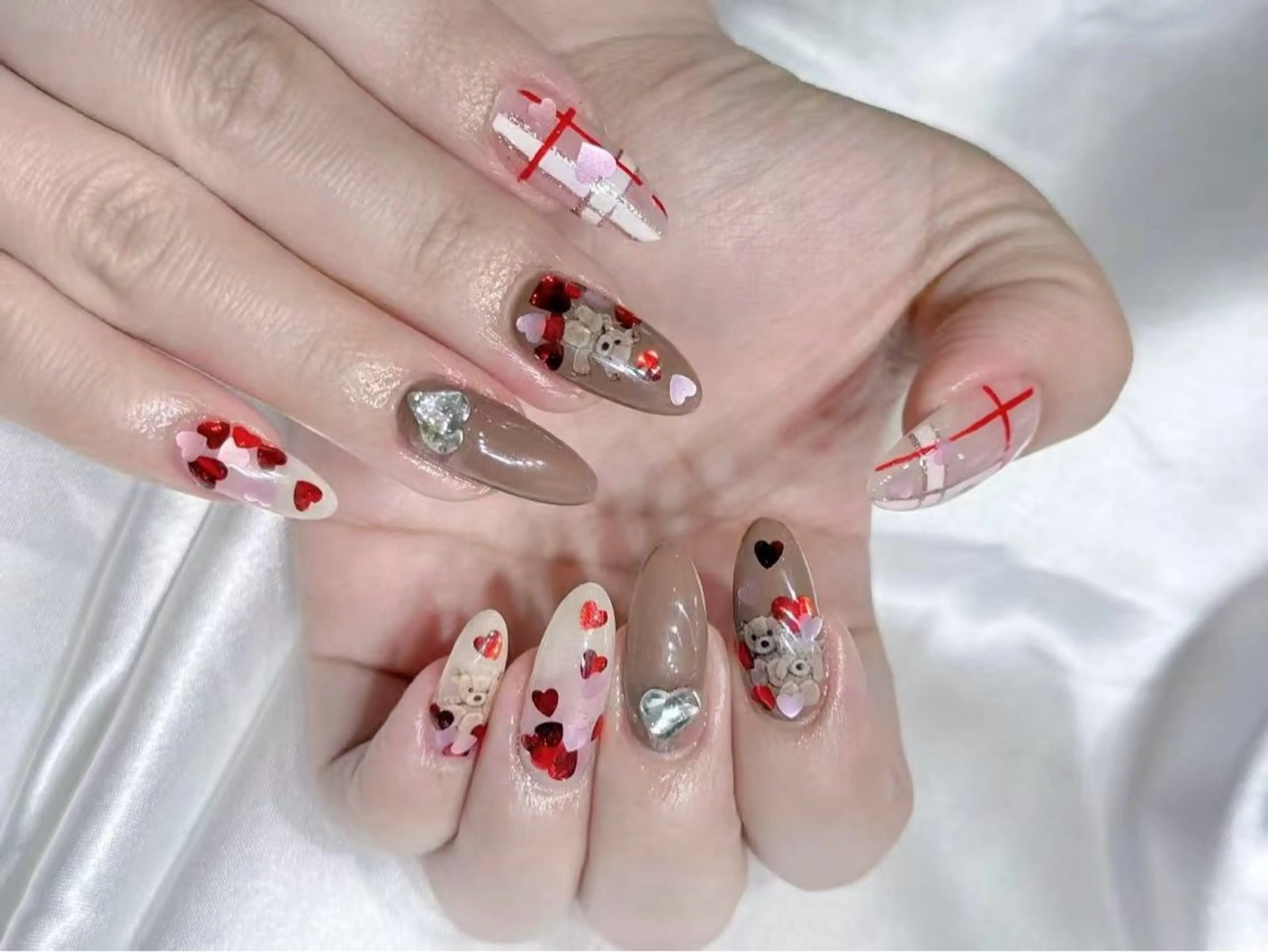 ネイル アートネイル フットネイル ジェルネイル ハート マグネットネイル Babarla Nailのネイルデザイン