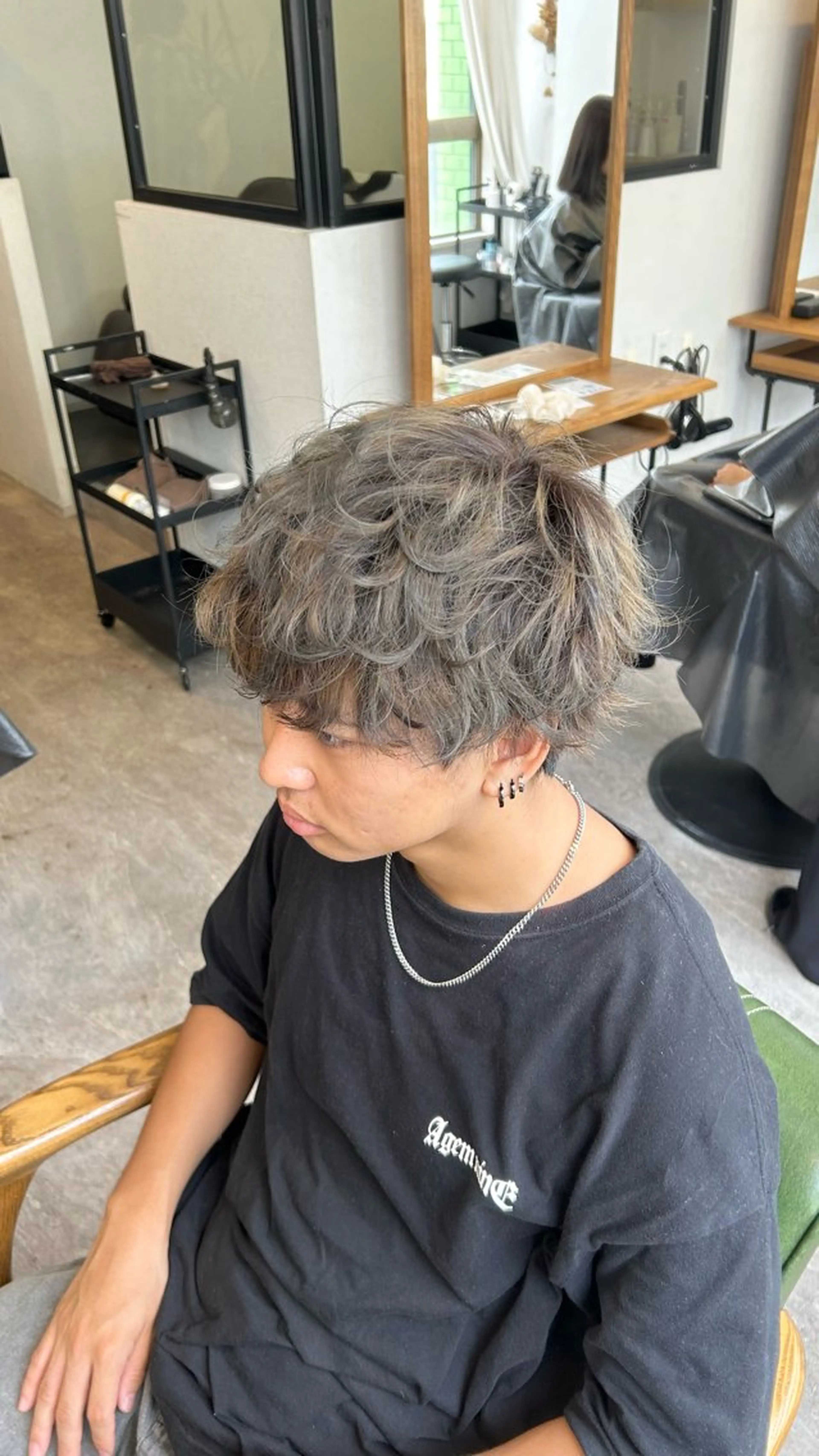 ショート カラー Yo ／ ulu.のヘアスタイル