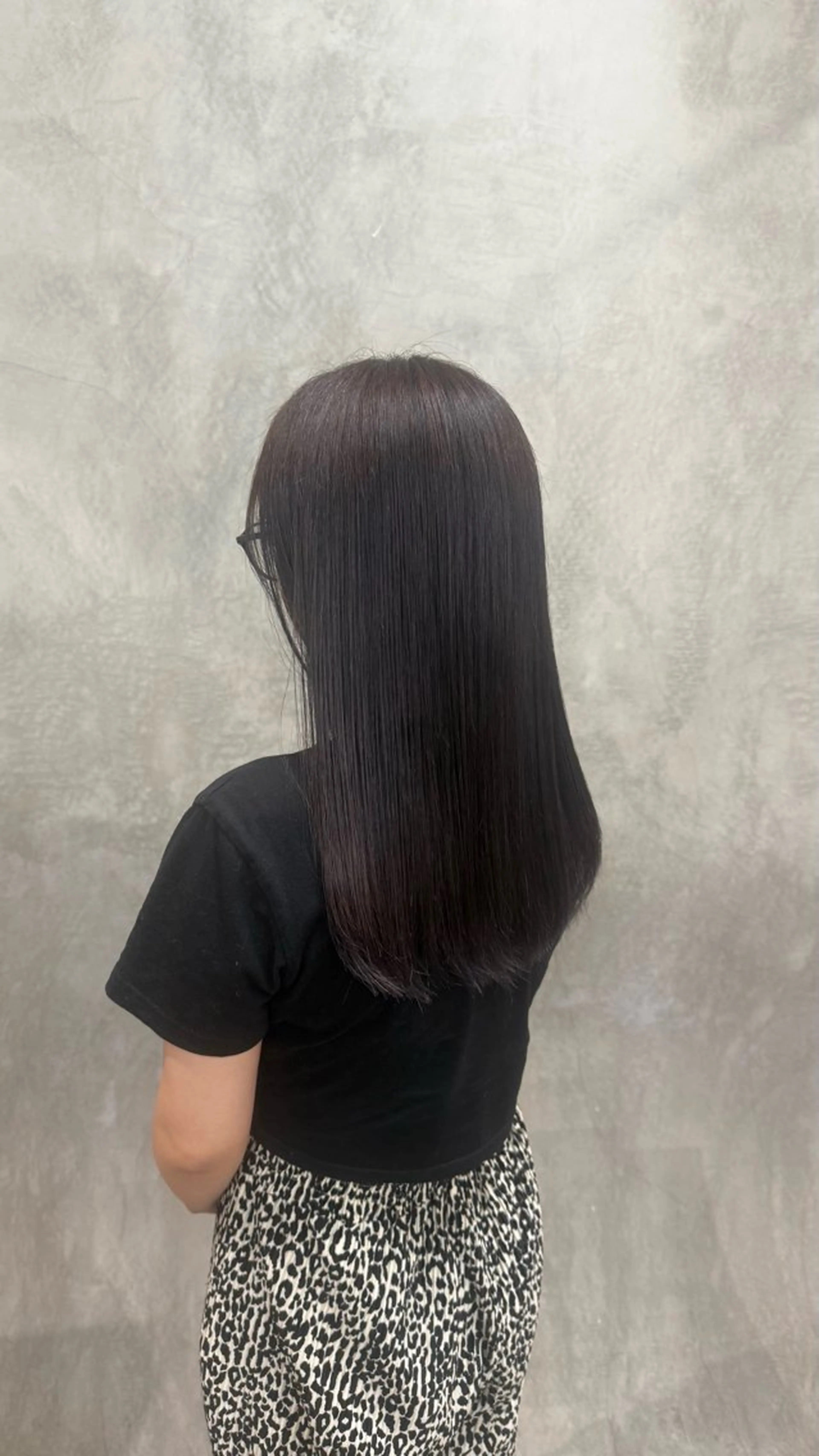 ロング カラー アッシュ グレージュ ヘアカラー YOIKU所属・髪質改善・美髪矯正✨ YOIKU🎀ちさとのヘアスタイル