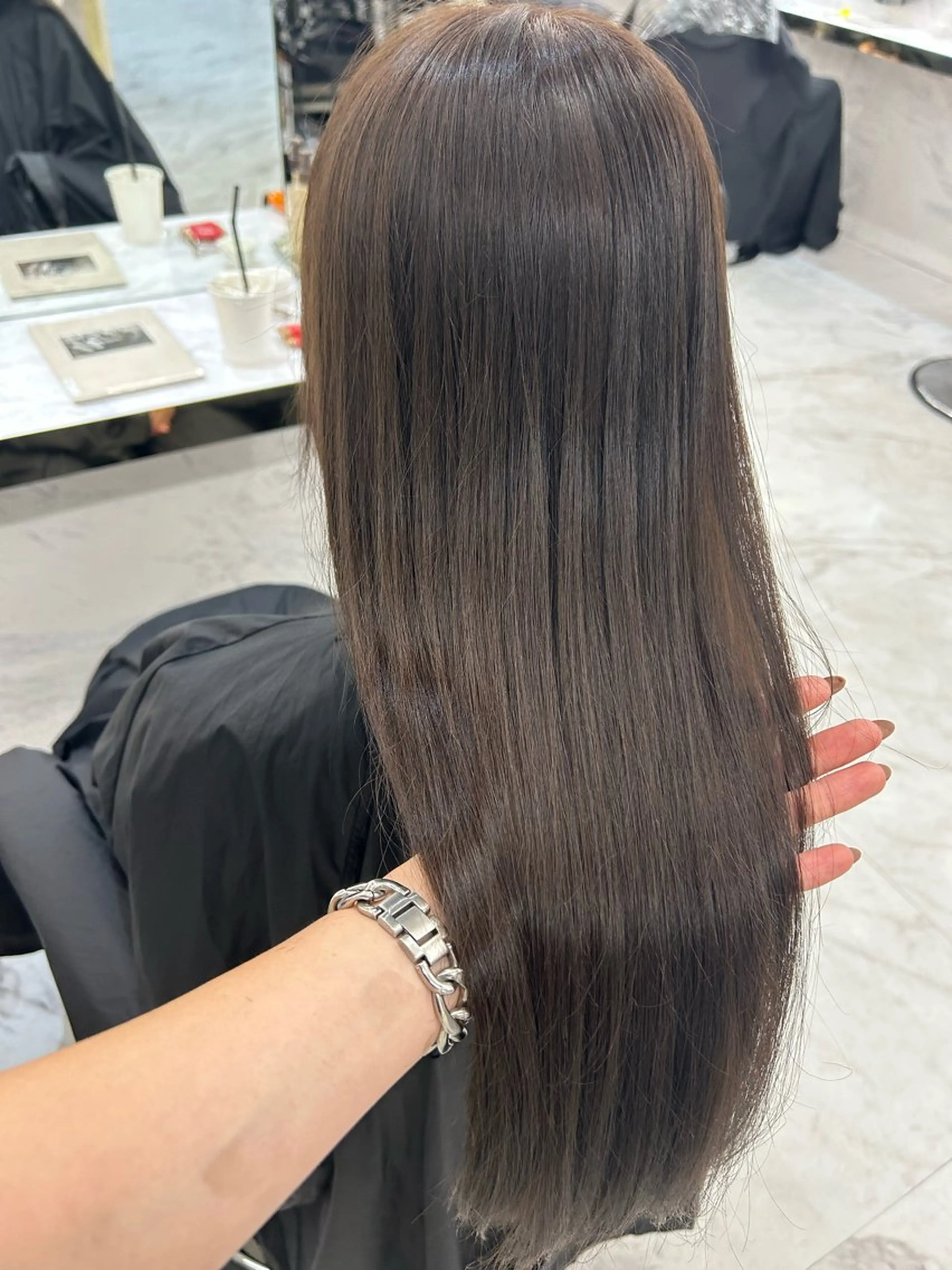 ロング 髪質改善カラー 🫧川井麻由のヘアスタイル