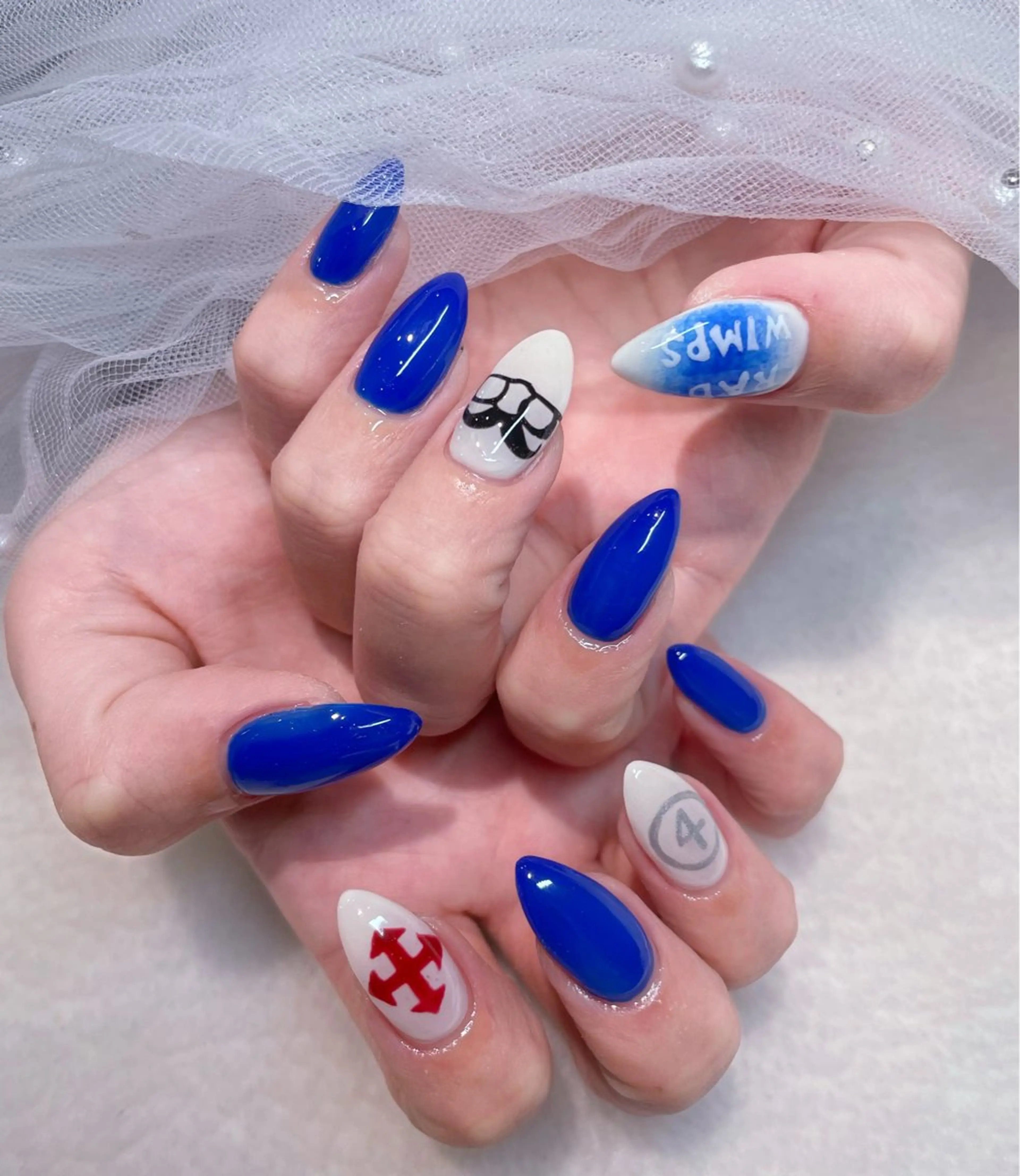 ネイル ハンドネイル I-nail Moeのネイルデザイン