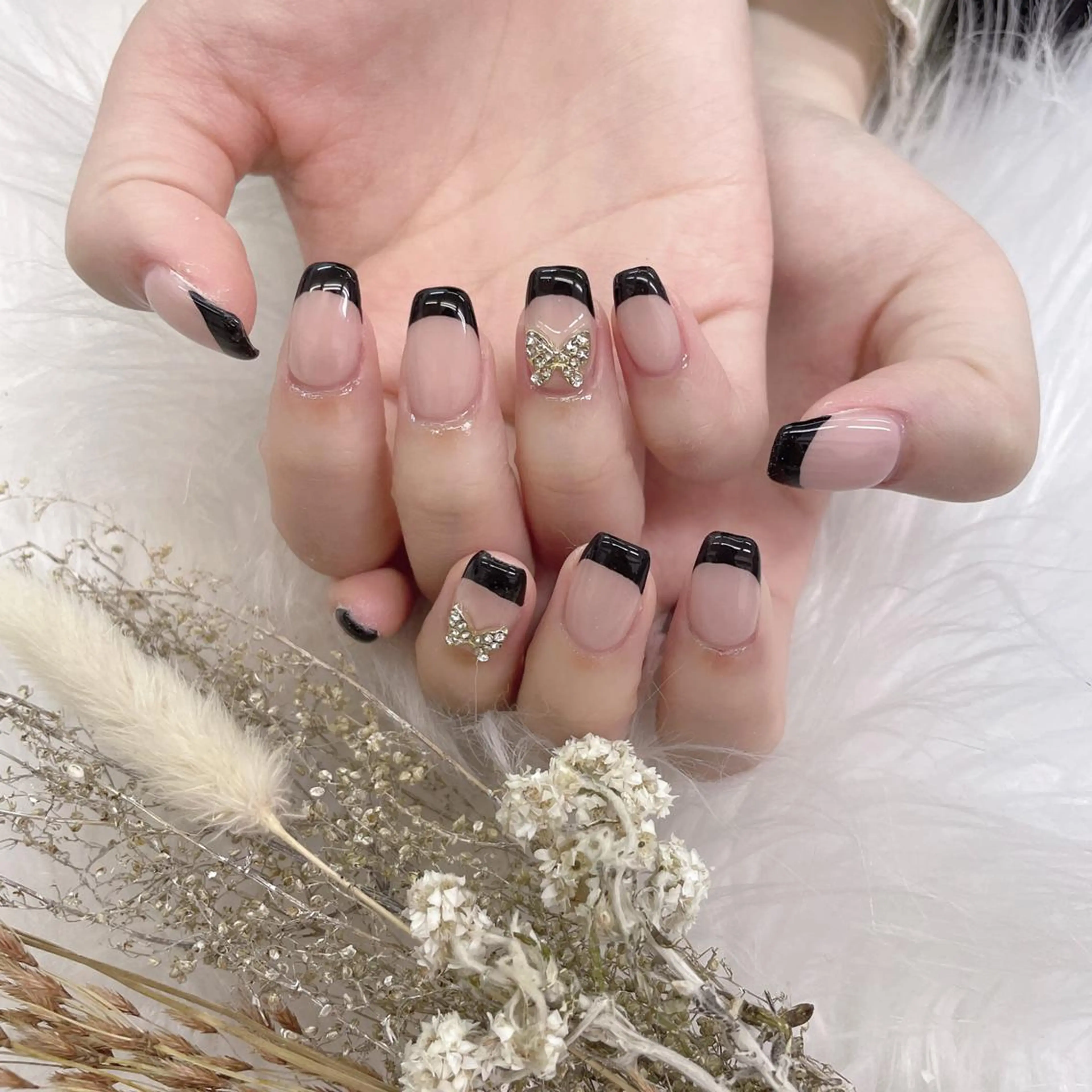 ネイル 🦋ネイルサロン ブラン🌈ゆりのネイルデザイン