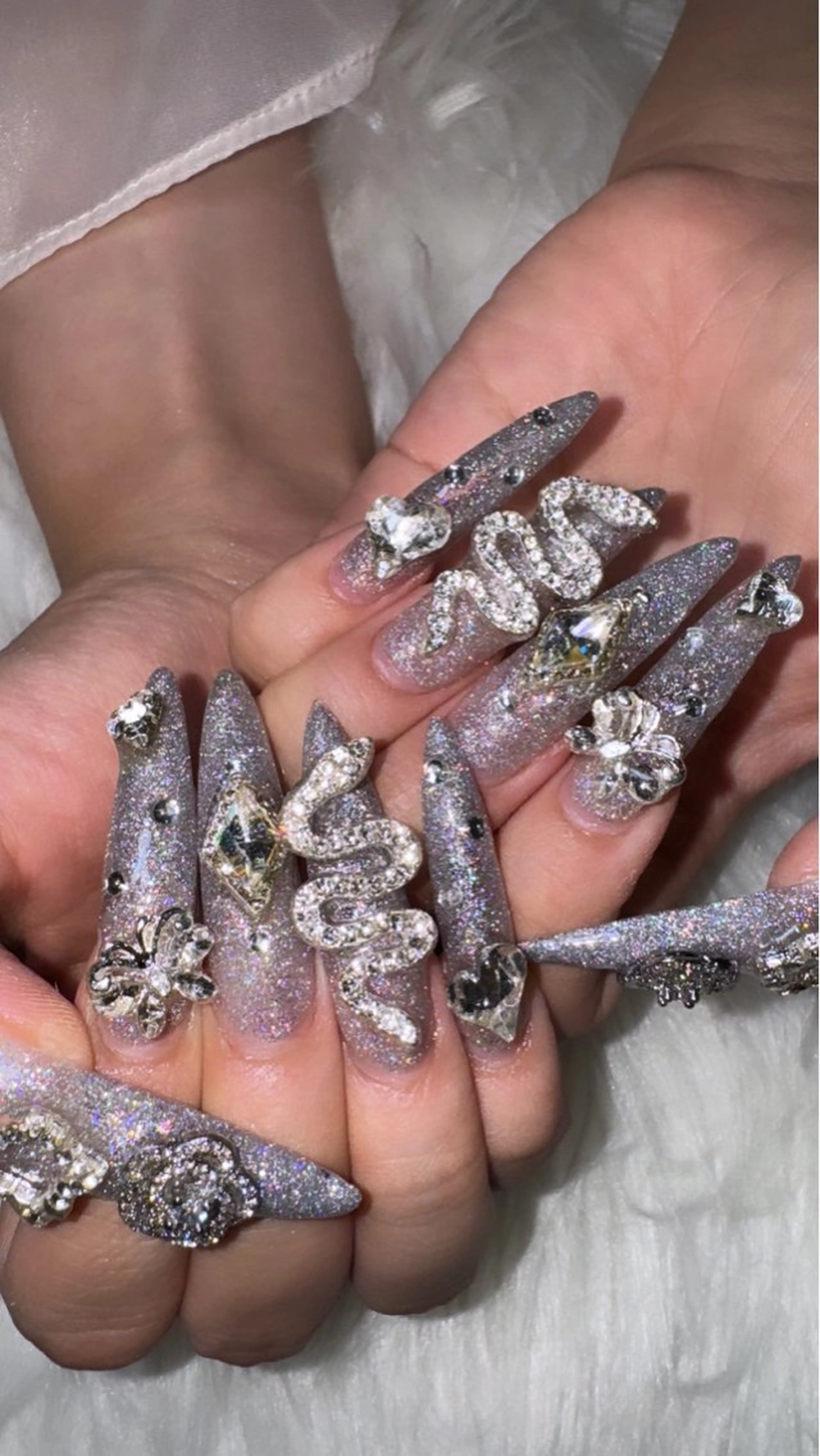 ネイル ハンドネイル 黒川 実祐のネイルデザイン