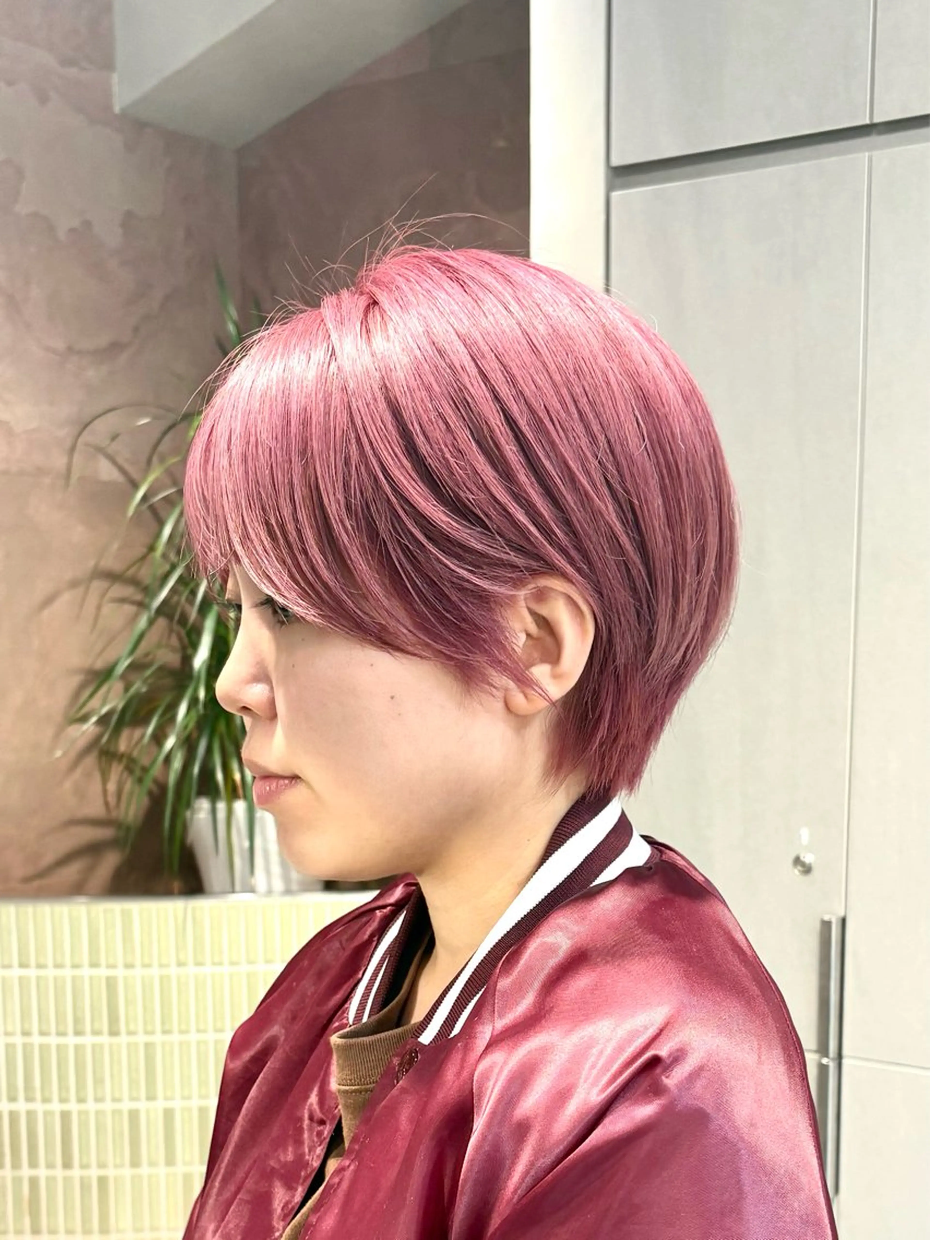 ショート カット ヘアカラー トリートメント 🩵縮毛矯正/ブリー チ/髪質改善/いつかのヘアスタイル