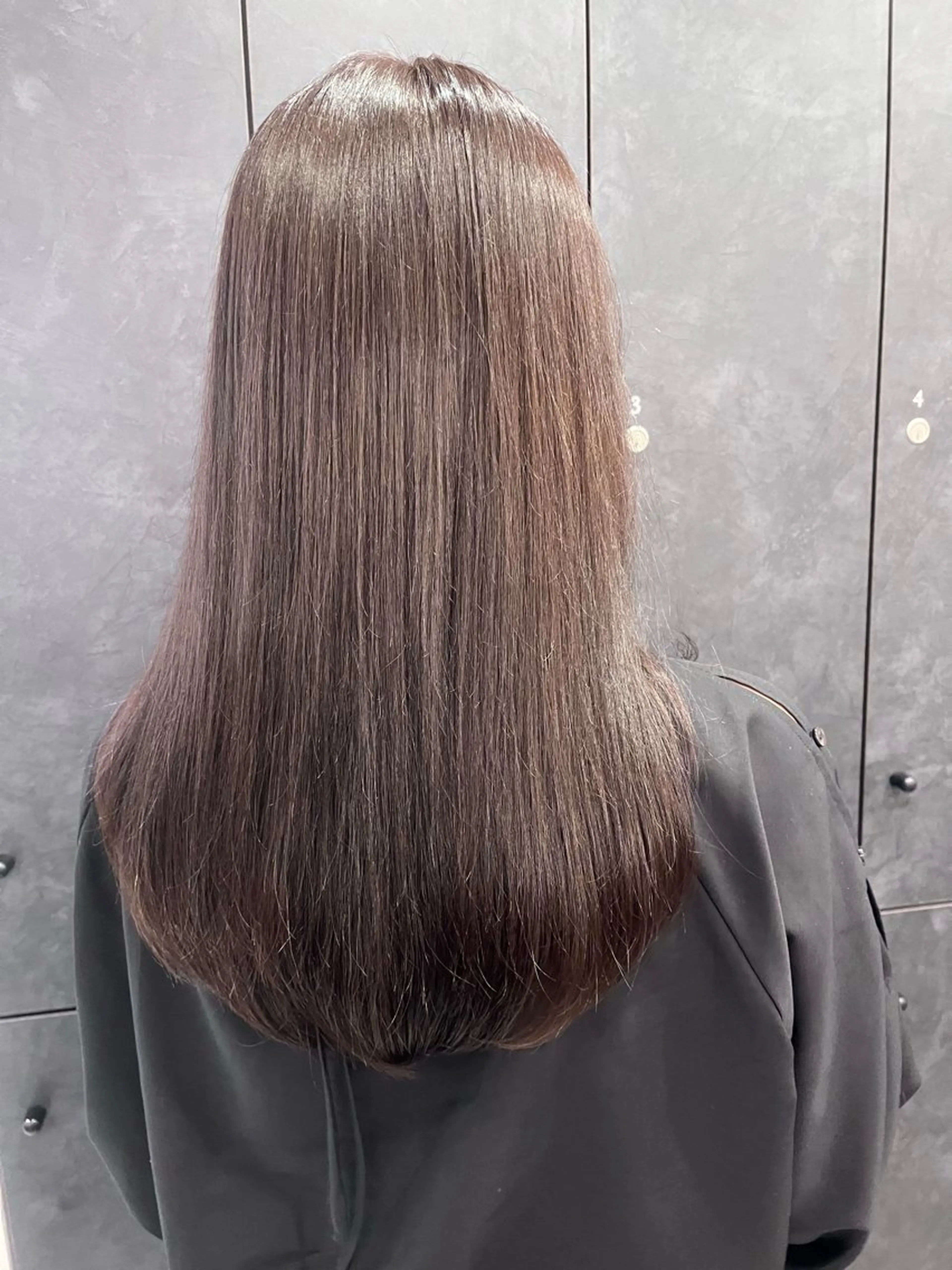 ロング カラー カット ヘアカラー トリートメント Ｖｉｏｔ  銀座 樋口 桃佳のヘアスタイル