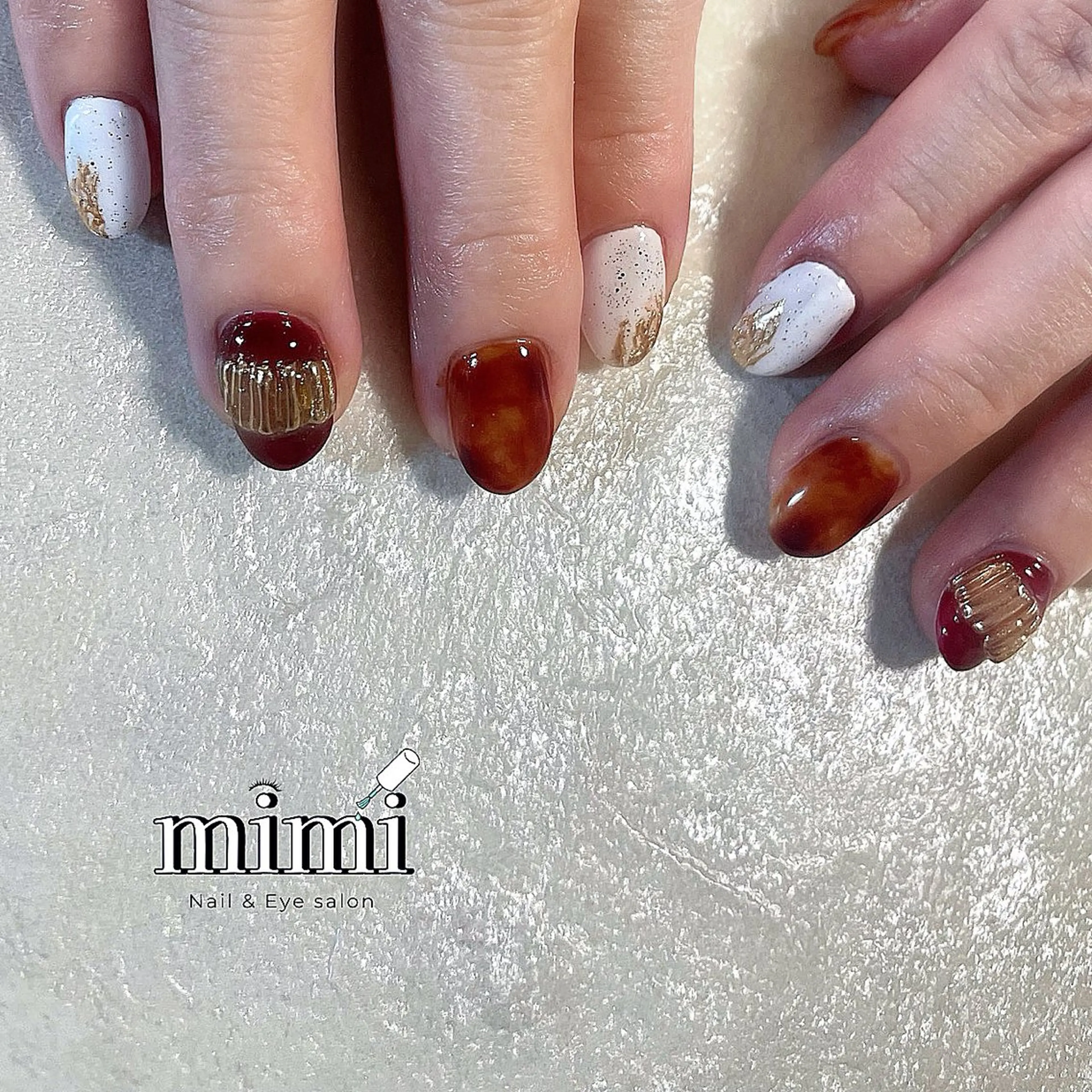 ネイル アートネイル ミラーネイル 持ち込み ニュアンスネイル 冬ネイル Nail&Eye mimiのネイルデザイン