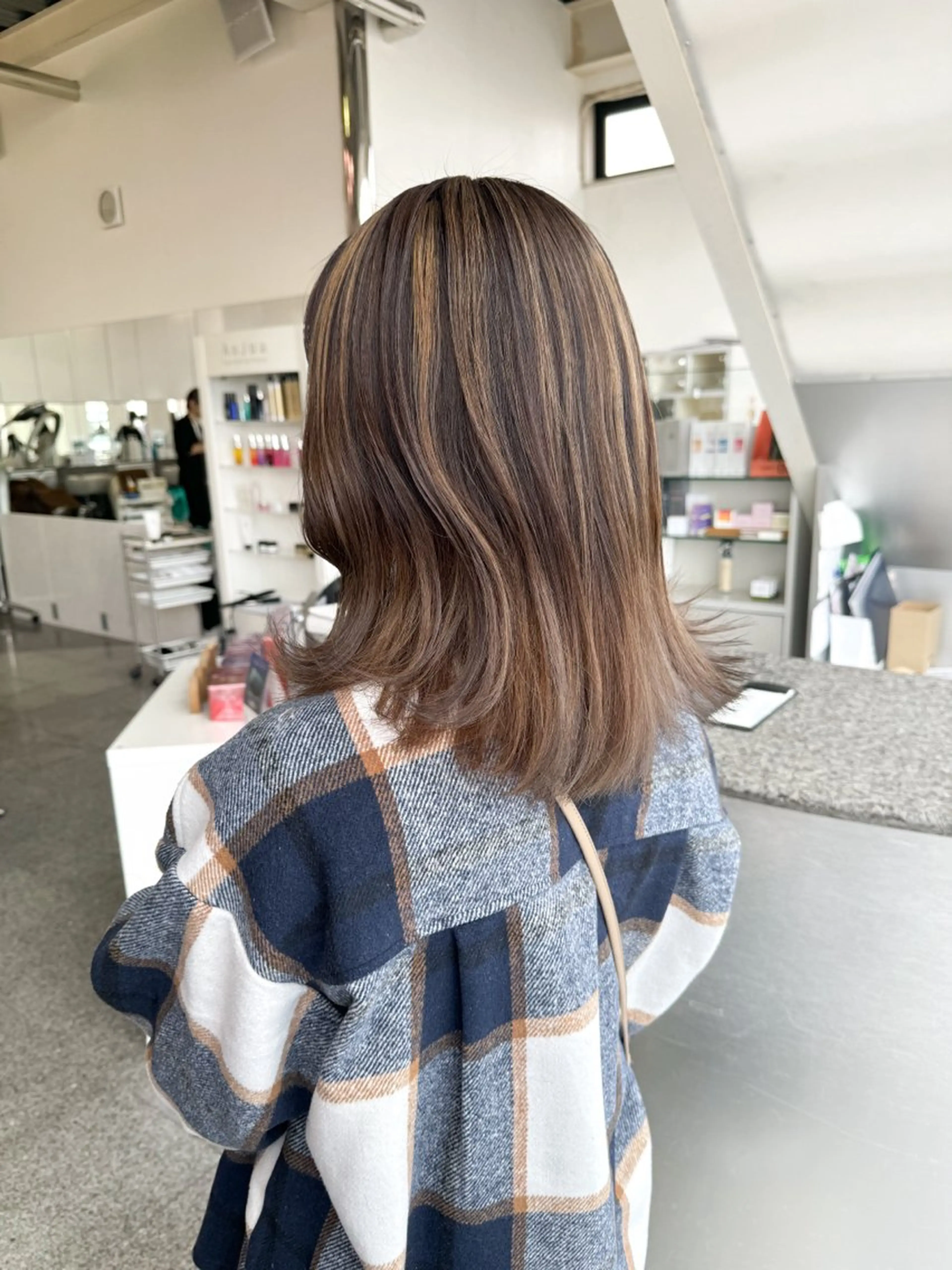 ミディアム カラー ヘアカラー トリートメント 🎀ヒシダアキ /taboo🎀のヘアスタイル