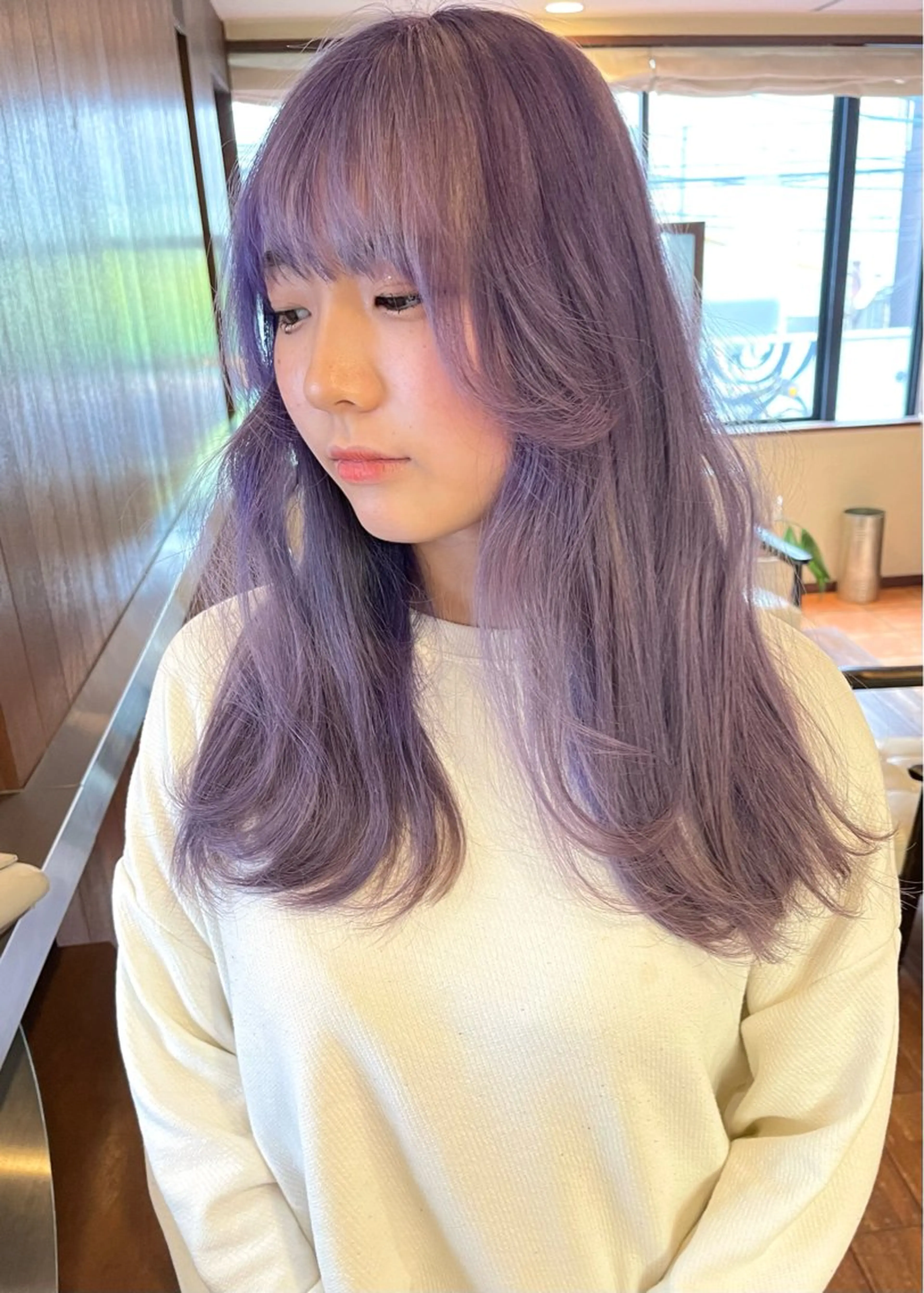 ロング カラー ラベンダーカラー ラベンダーグレー カット ヘアカラー トリートメント 髪質改善ｶﾗｰ ｹｱﾌﾞﾘｰﾁ/ﾀﾑのヘアスタイル