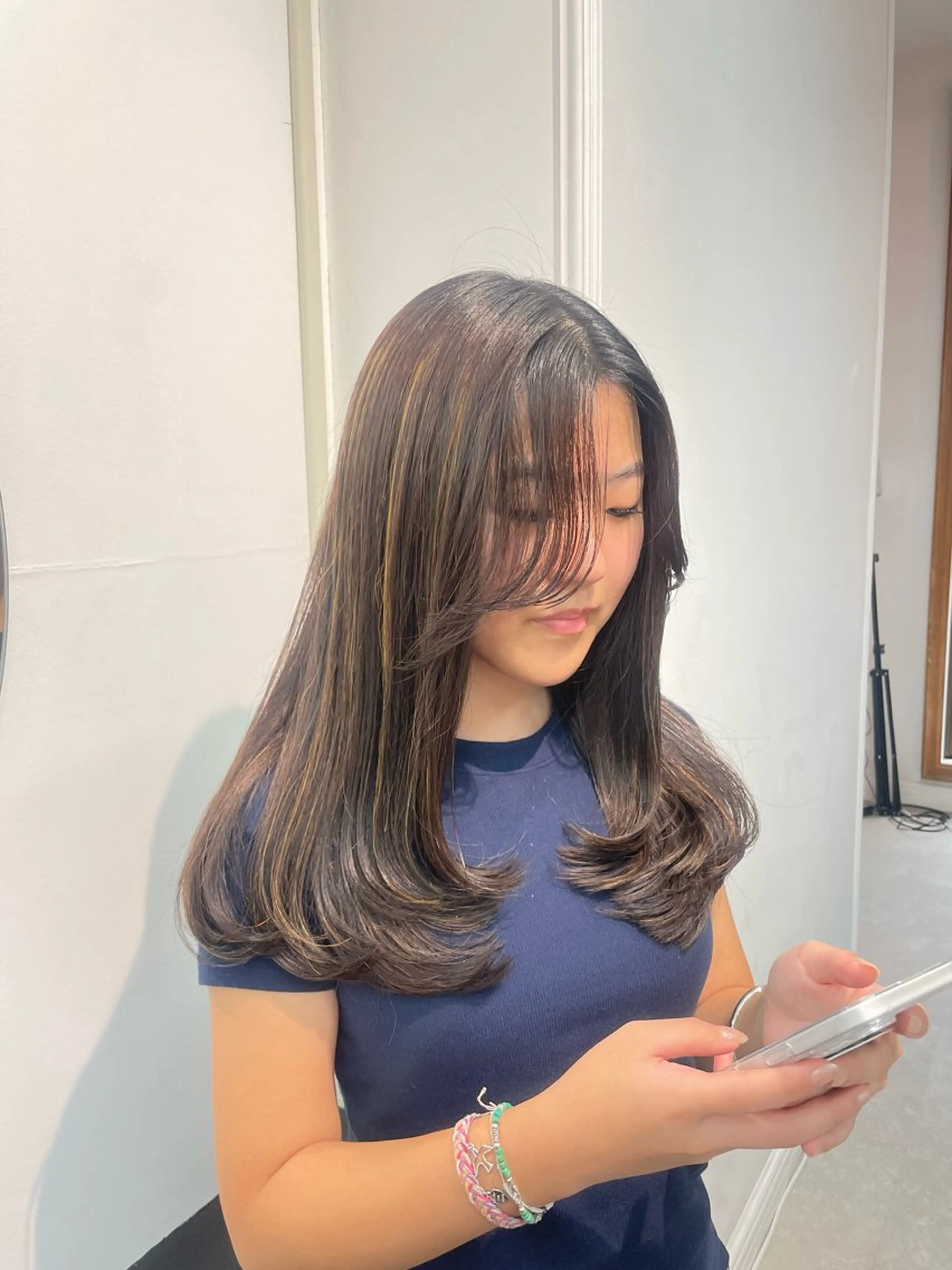 セミロング カラー ヘアカラー 野町好花 レイヤー/髪質改善のヘアスタイル