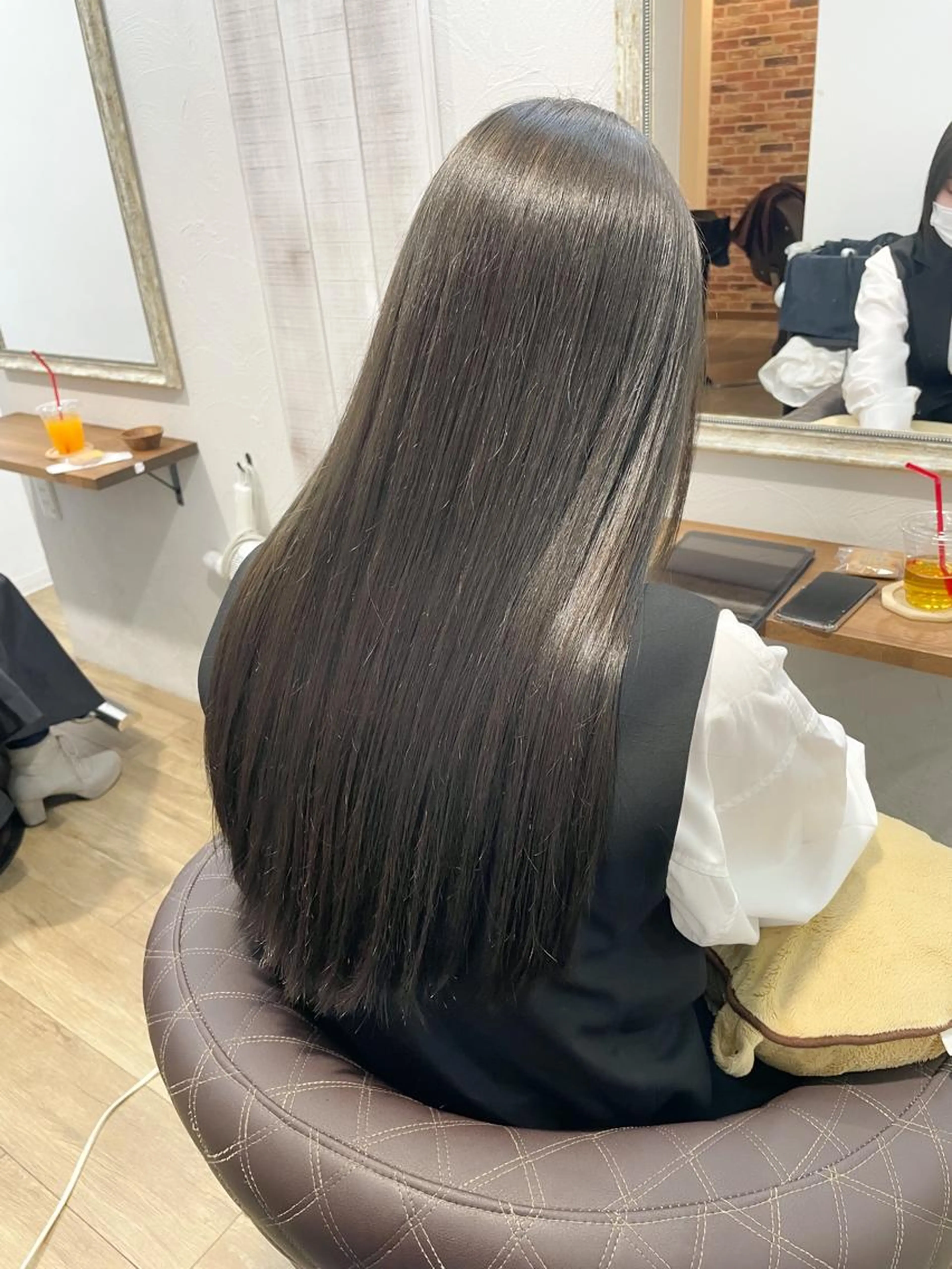 カット＋髪質改善矯正＋ダメージケアトリートメント✨の写真