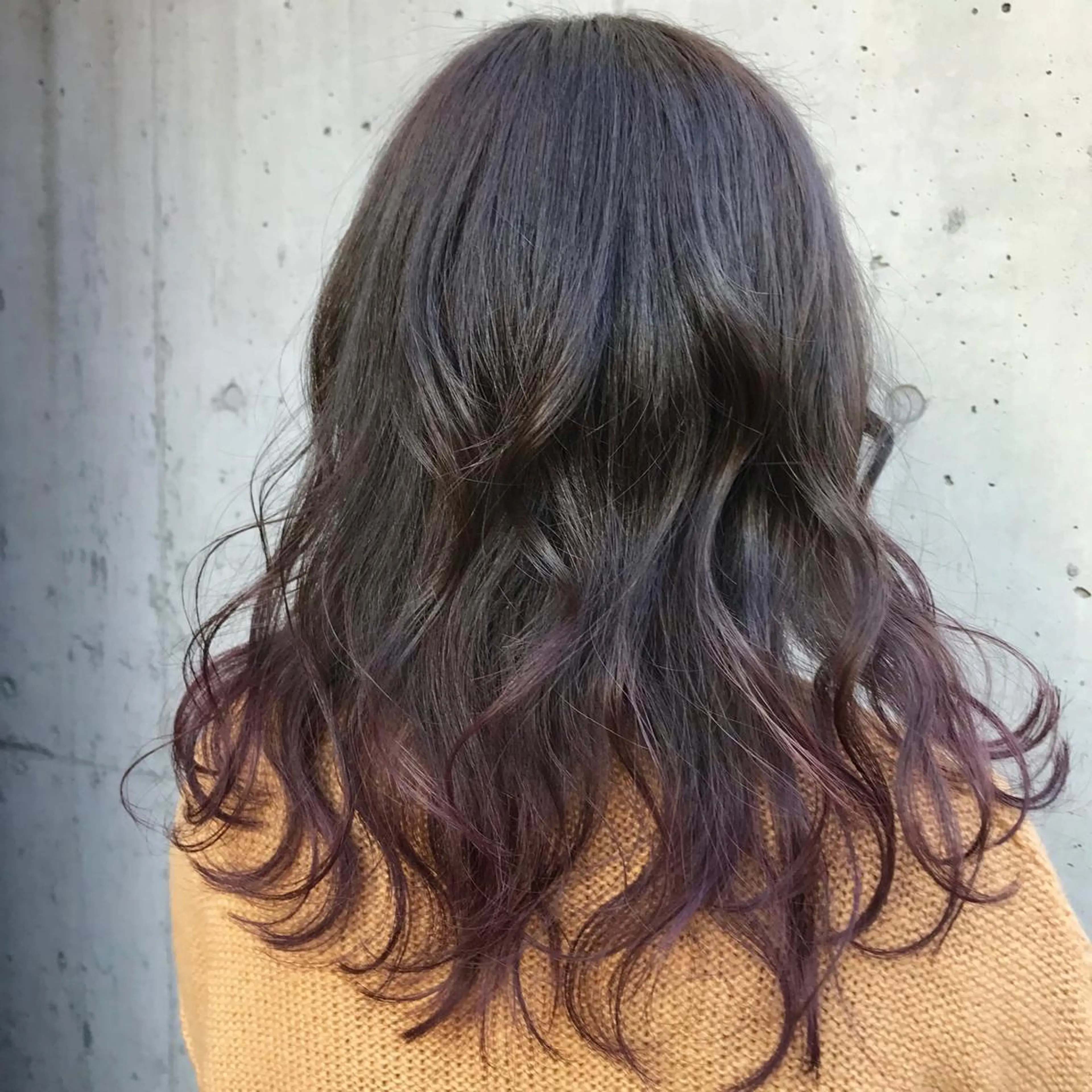 ミディアム パープルカラー 透明感カラー/ 寺田千雅子のヘアスタイル