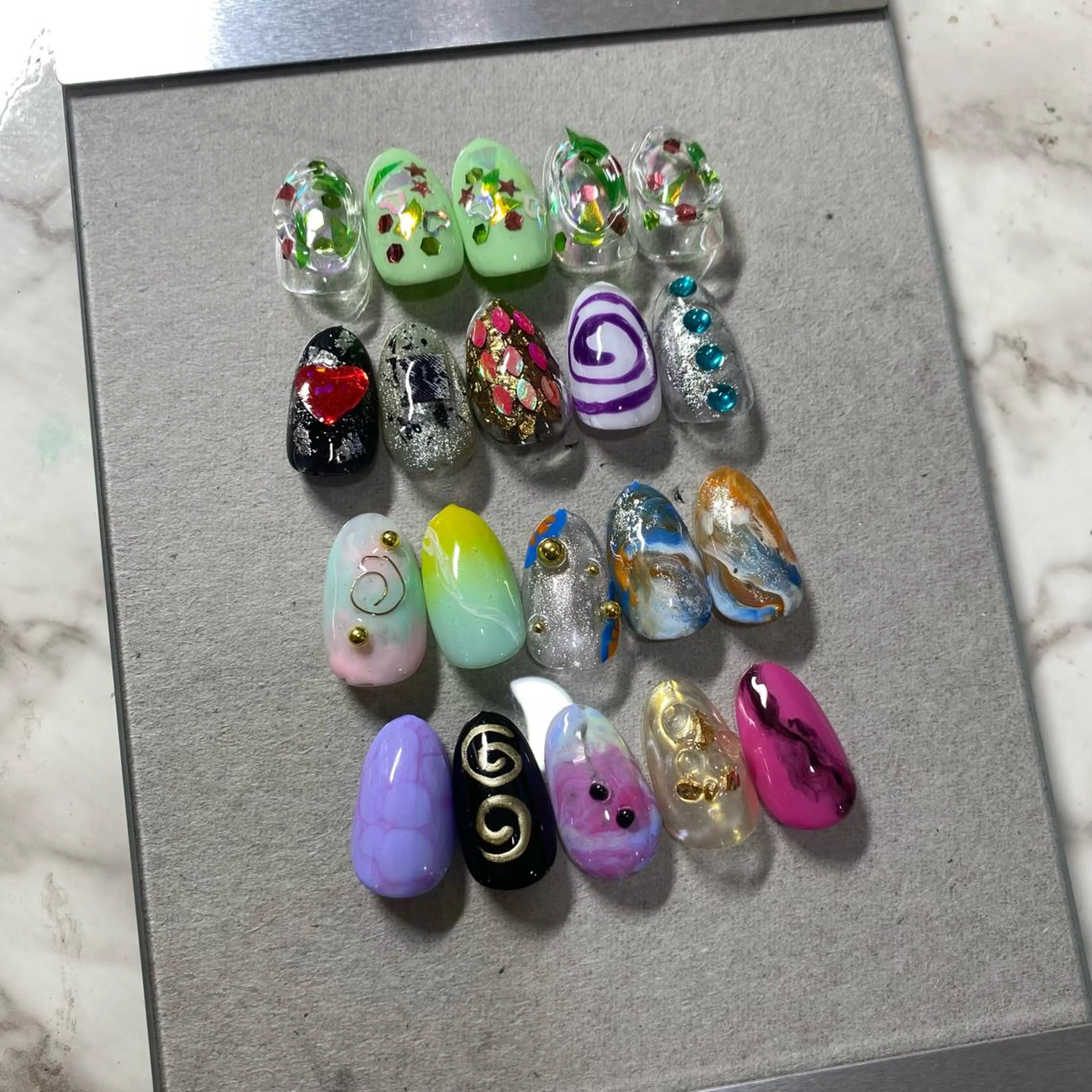 ミディアム kaonail所属・kao nail [YUI]のネイルデザイン