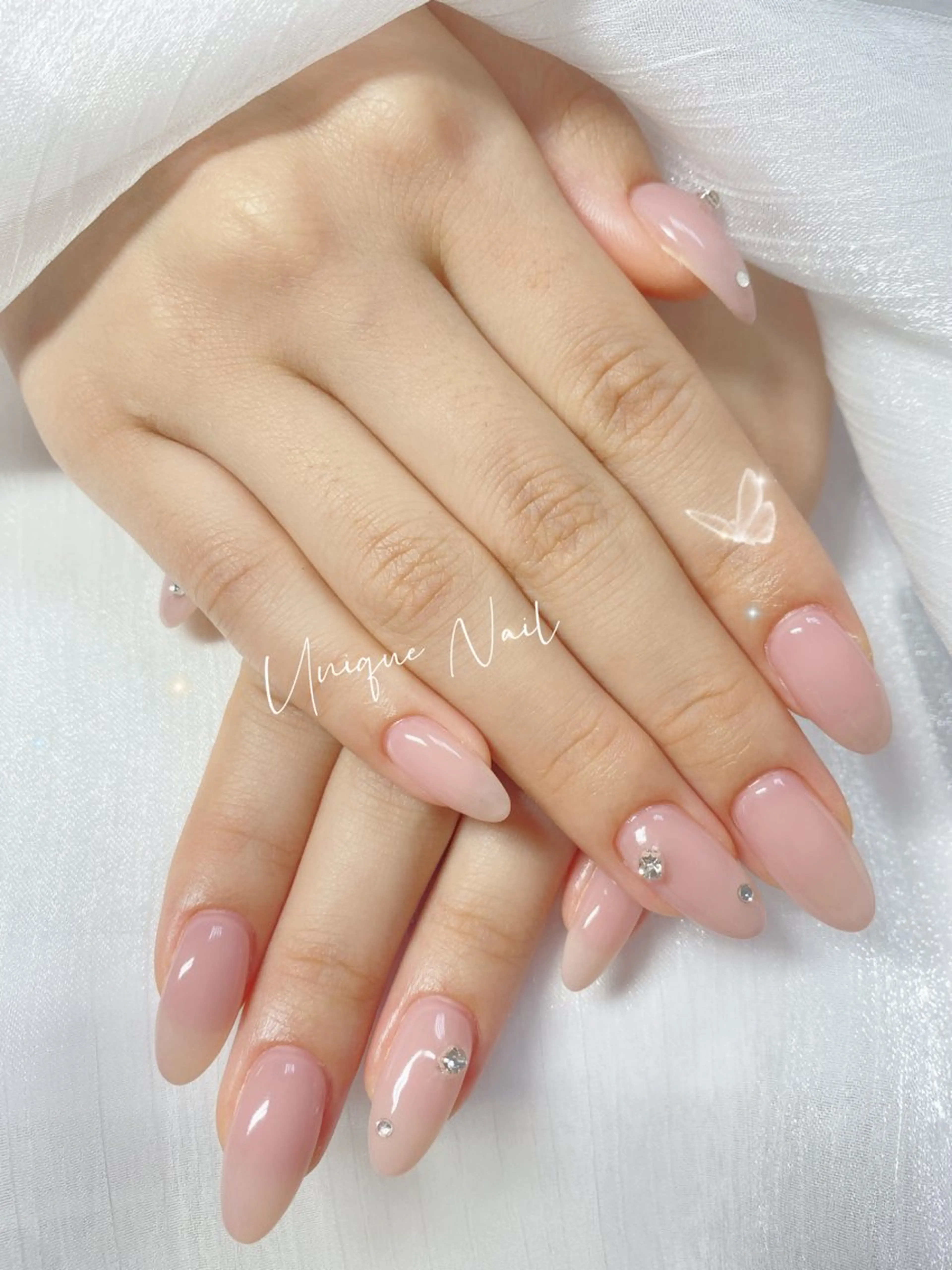 ネイル ハンドネイル ハンドケア Unique Nailのネイルデザイン