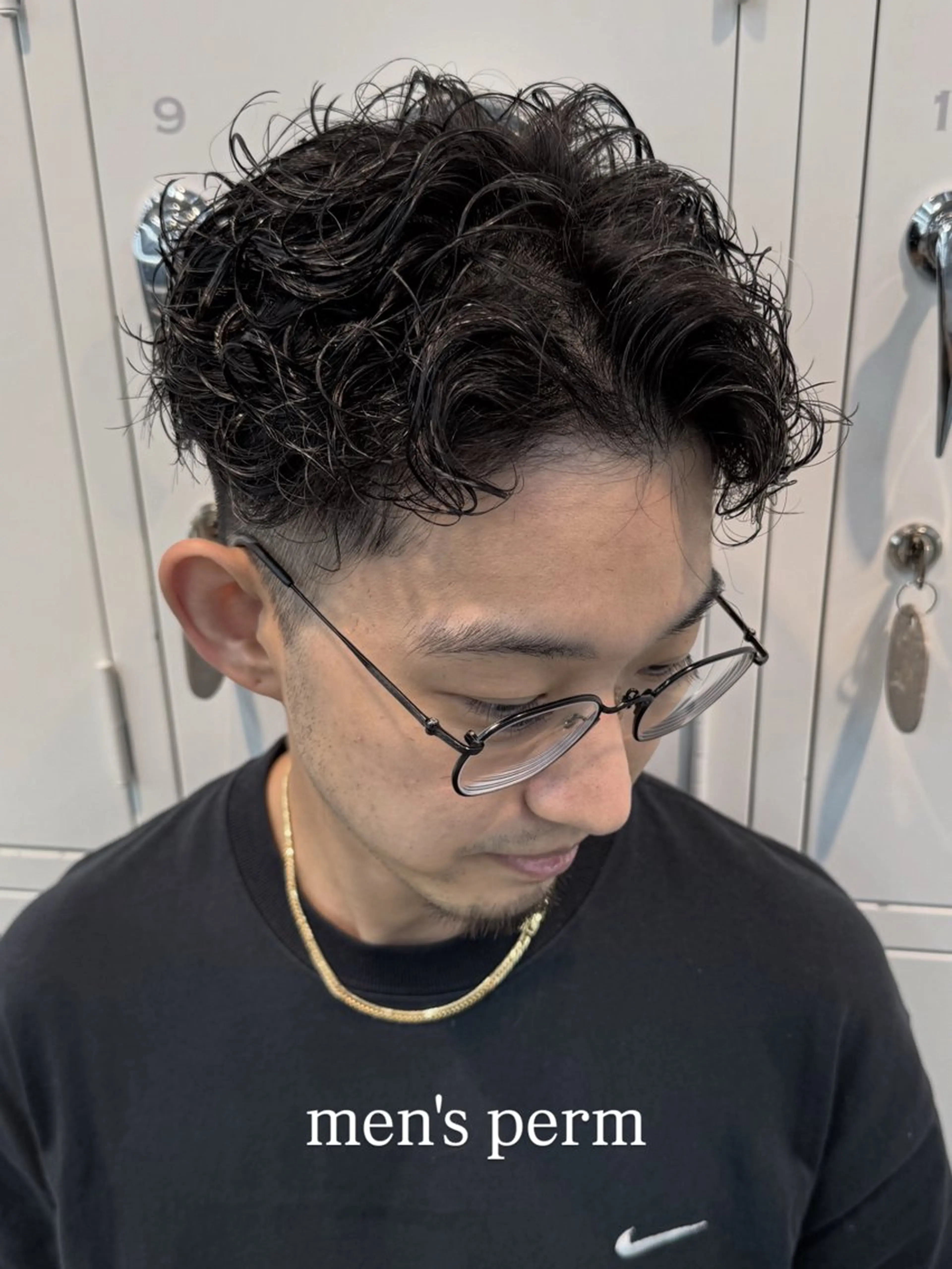 ショート カラー パーマ メンズ キッズ メンズパーマ 栄💗メンズパーマ｜ ハイトーン｜haruのヘアスタイル