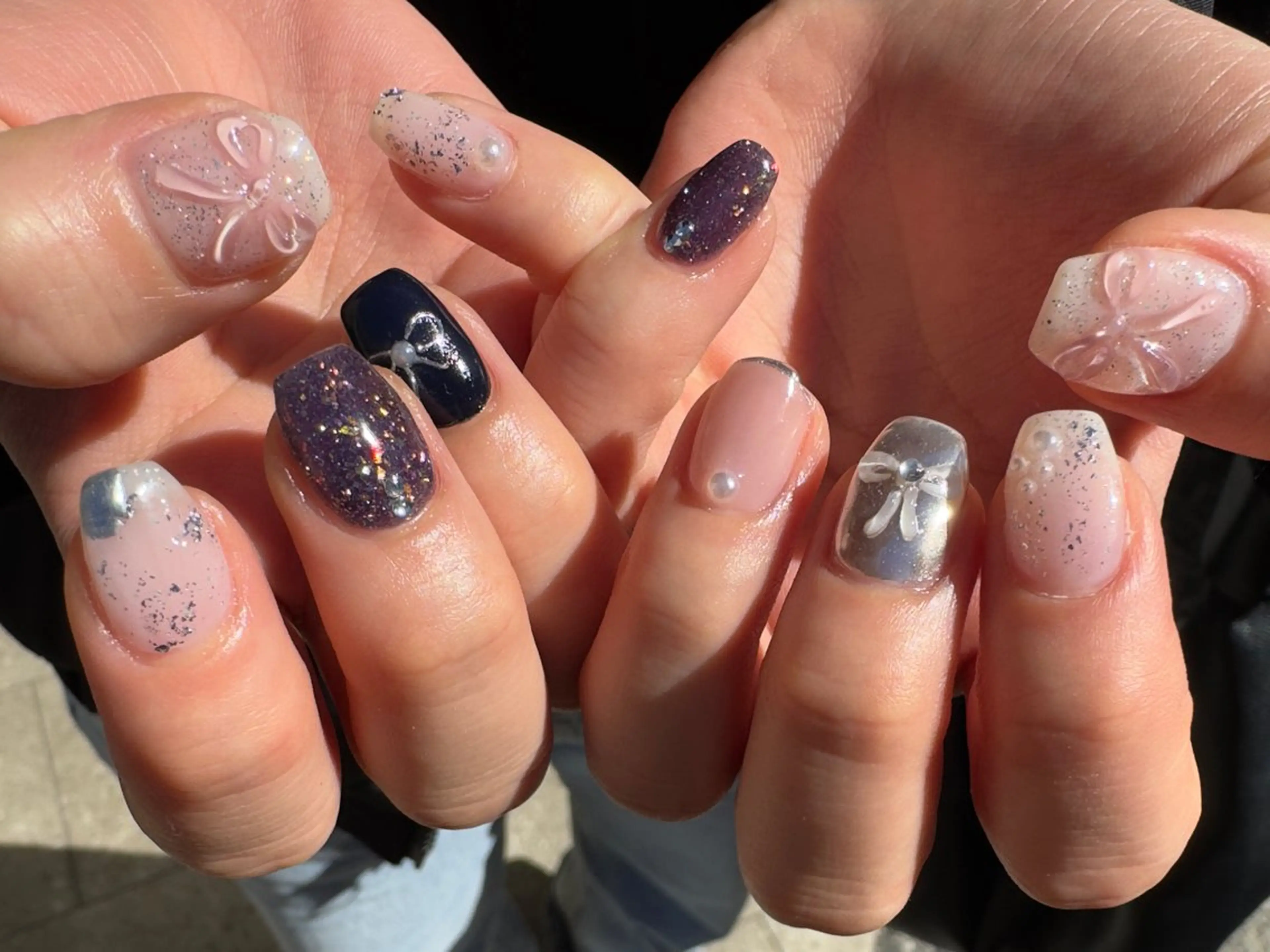 ネイル フラッシュネイル 韓国ネイル マグネットネイル リボン ワンホンネイル MH_ Nailのネイルデザイン