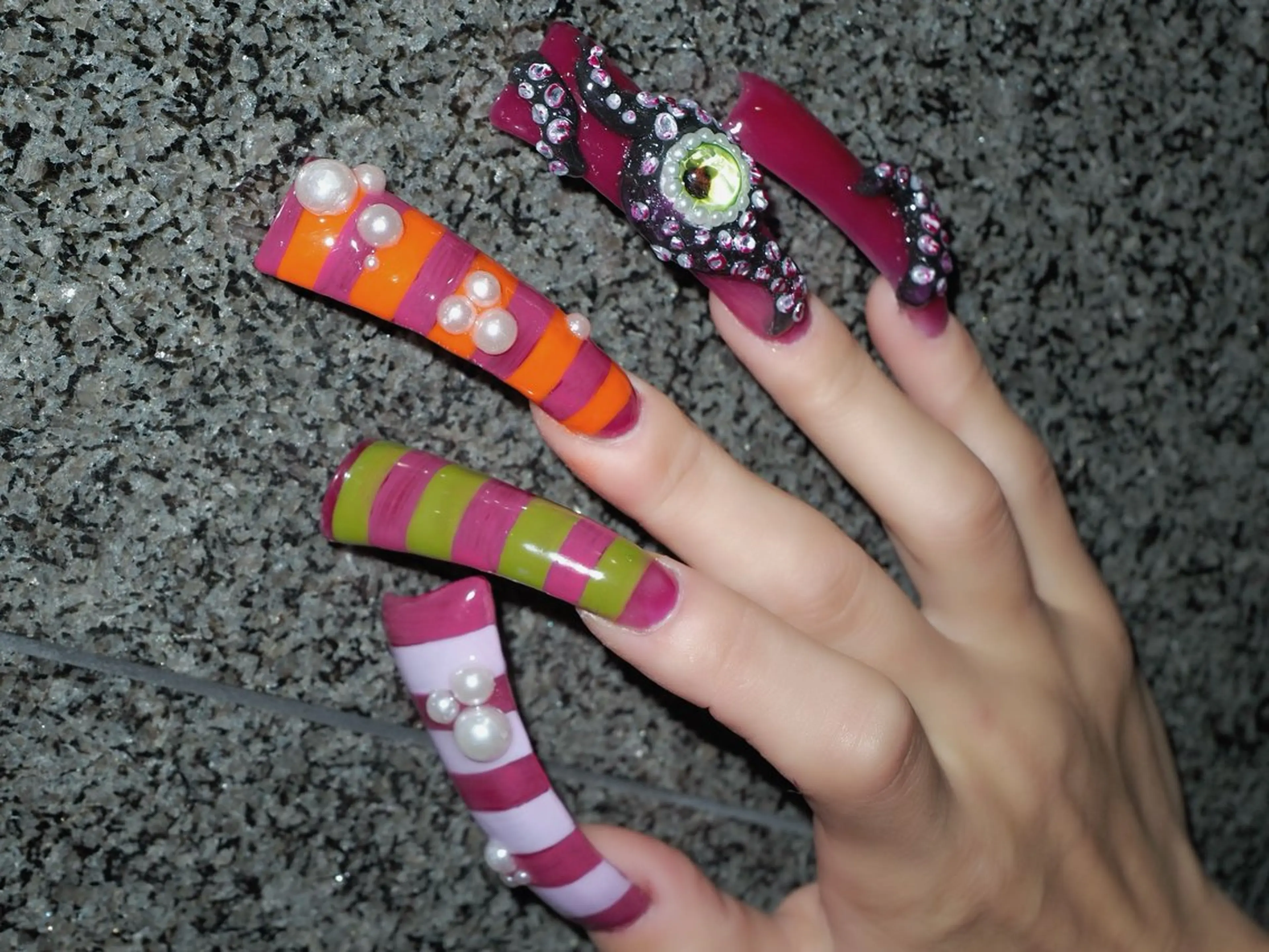 ネイル ハンドネイル ハンドケア ONIKA Nail 青山通り店所属・ONIKA Nail 表参道A4🦋2分のネイルデザイン