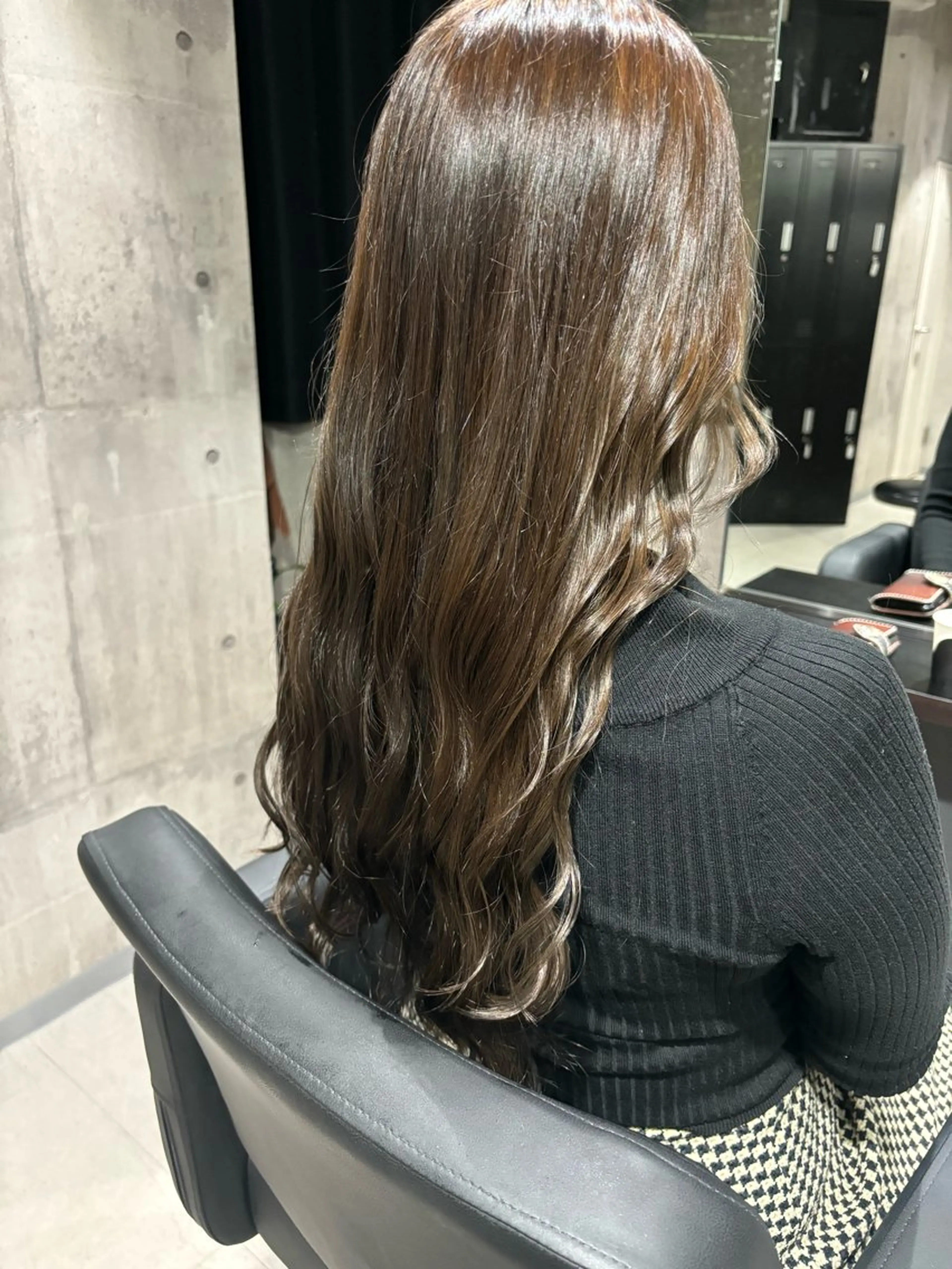 ロング カラー グレージュ ヘアカラー _white【京橋店】所属・_WHITE / KENTOのヘアスタイル