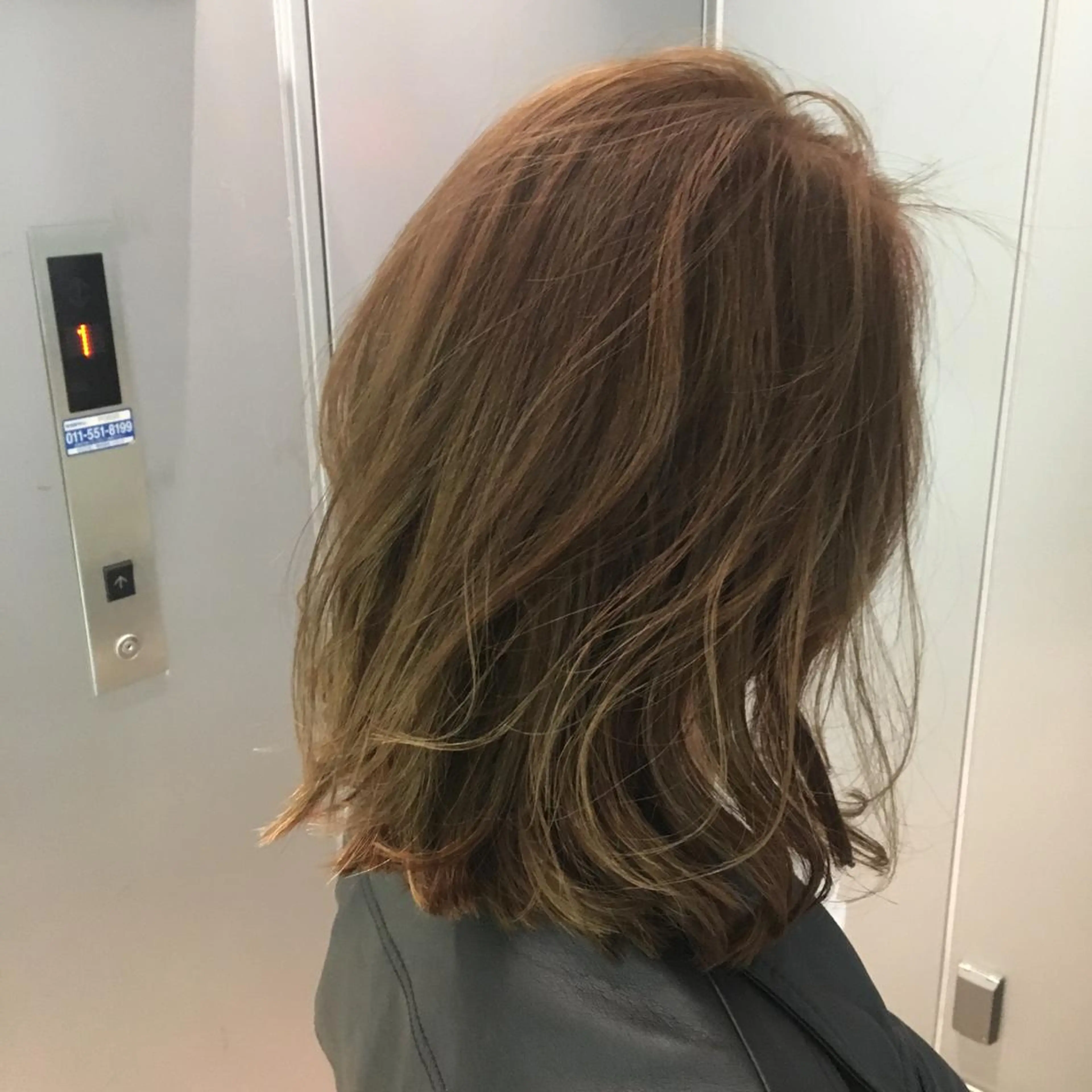 ミディアム カット ヘアカラー トリートメント ヘッドスパ 木下大地 HAIR  Oneのヘアスタイル