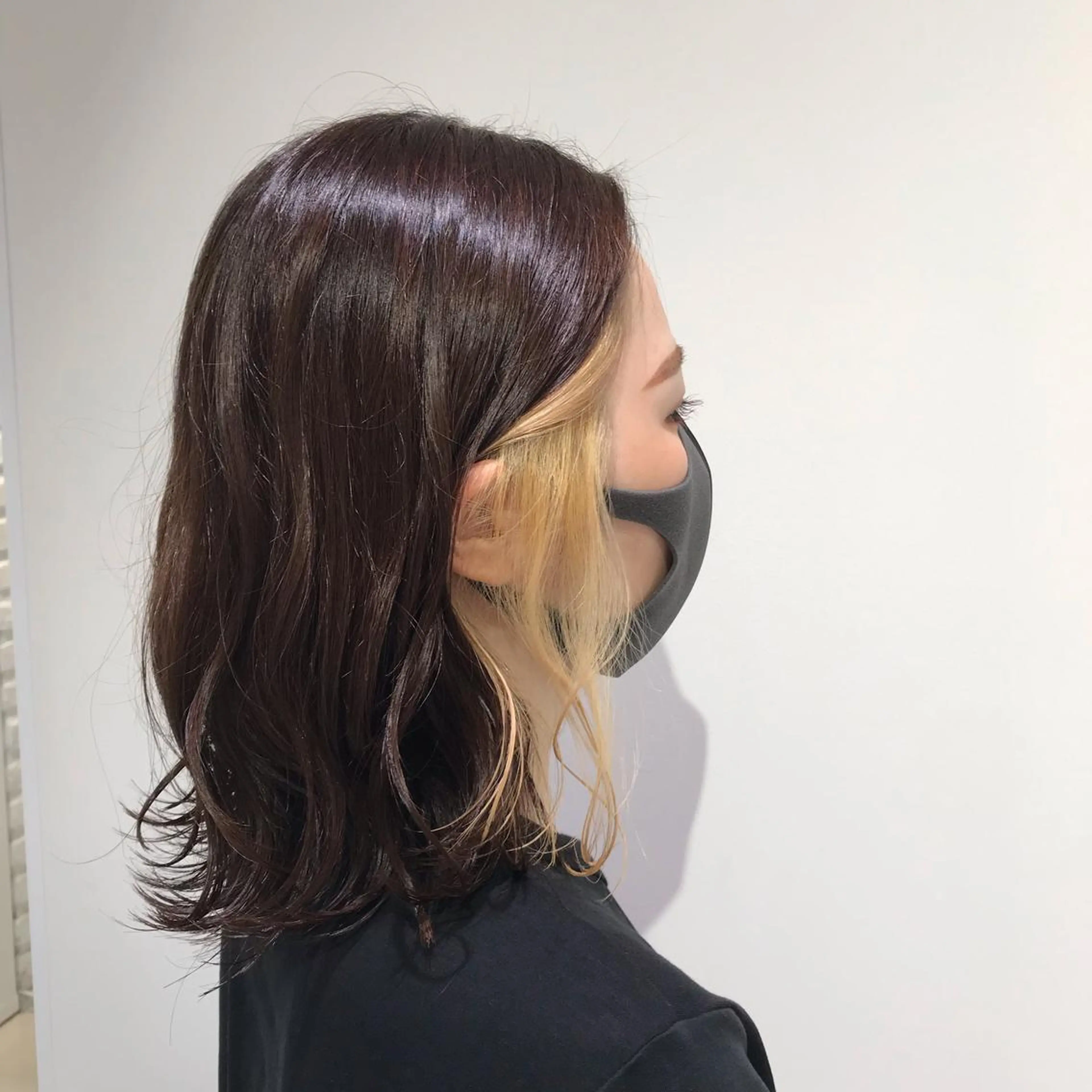ミディアム カラー ベージュカラー ブリーチ 透明感カラー ヘアカラー トリートメント 暖色カラー🌹 中山由梨のヘアスタイル