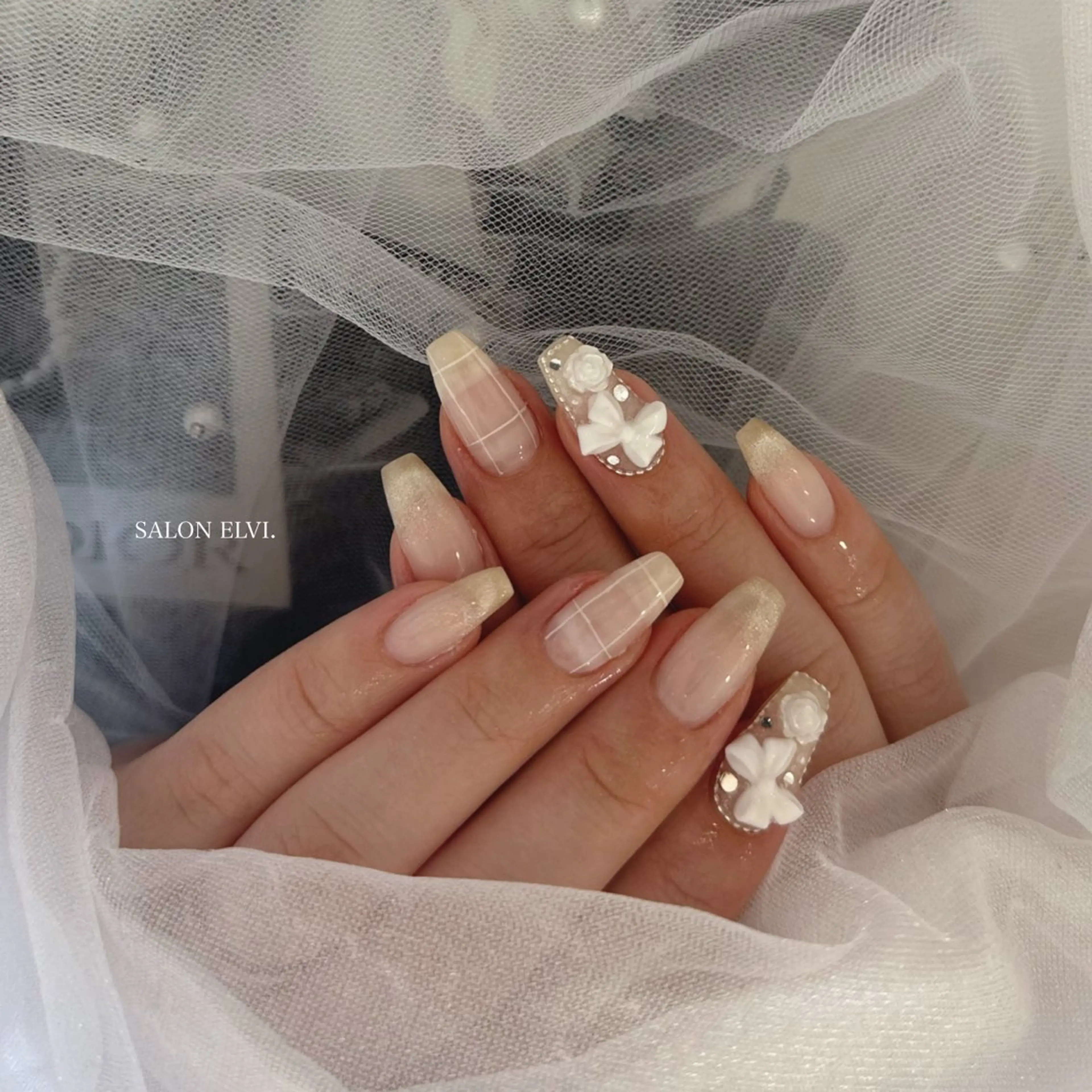 ネイル SALON ELVI.所属・SALON ELVI.のネイルデザイン