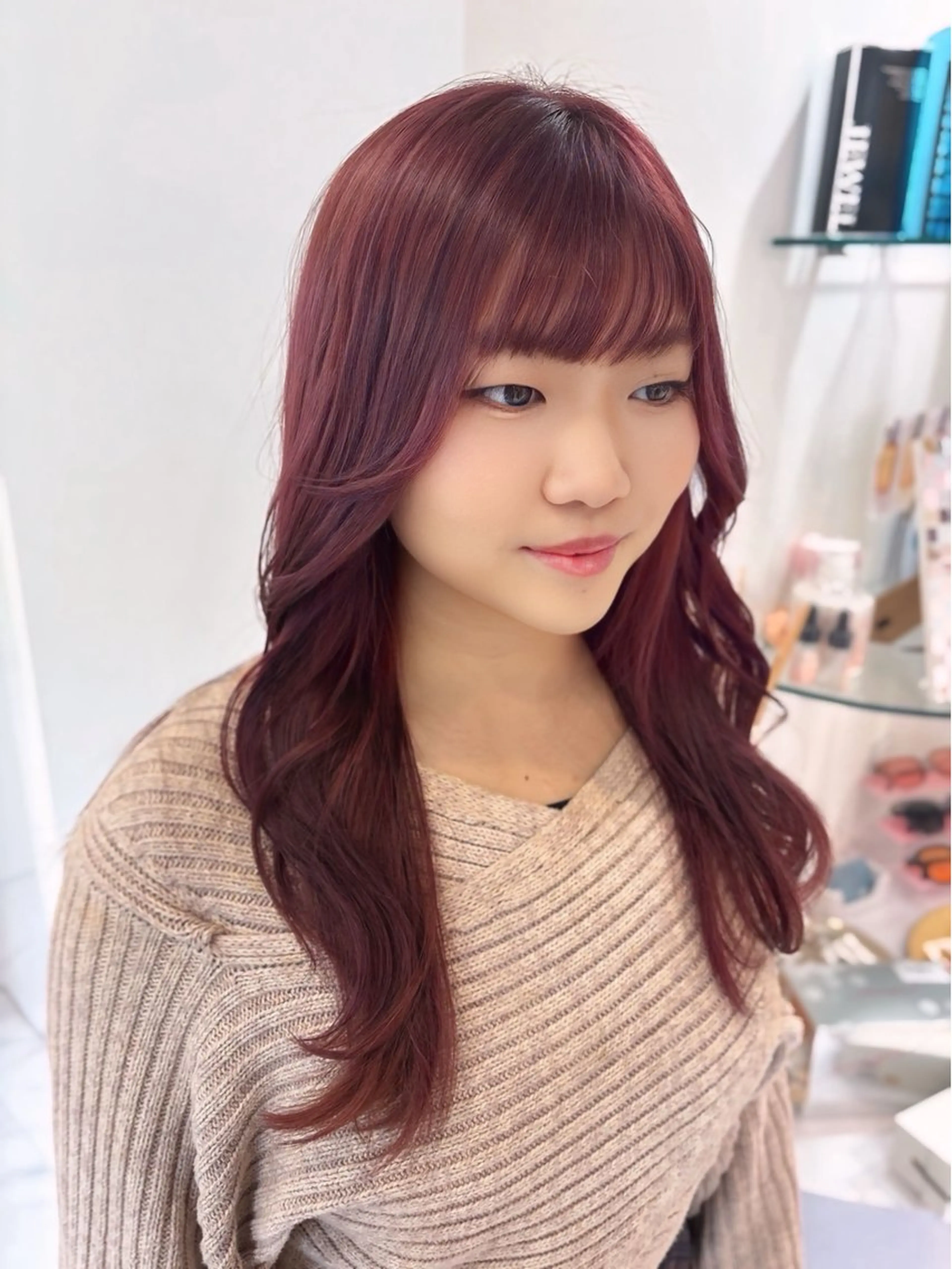 セミロング カラー ピンクカラー カット ヘアカラー 🍒 MONA SAYAKA 🍒のヘアスタイル