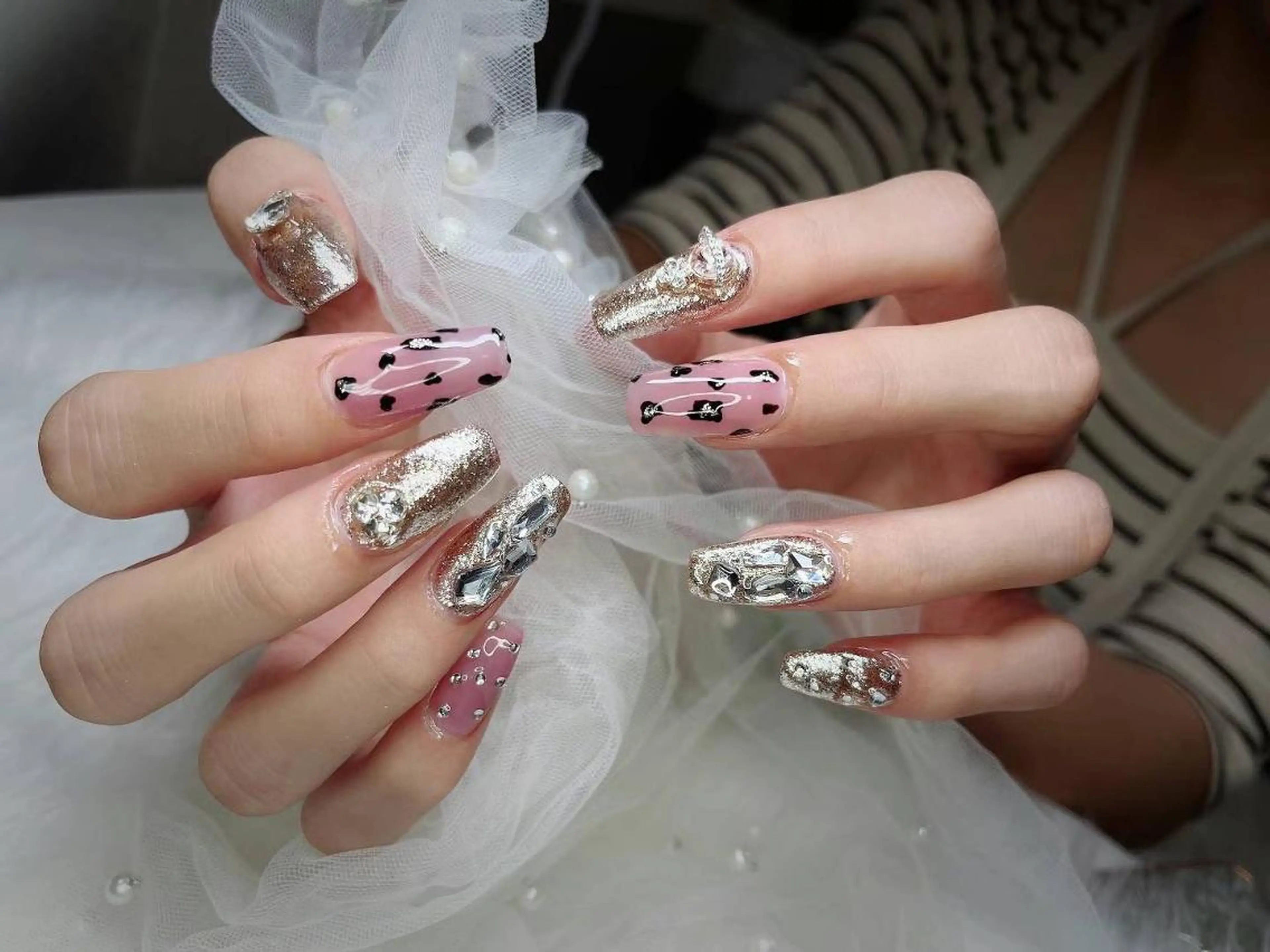 ネイル inf リエネイルサロンのネイルデザイン