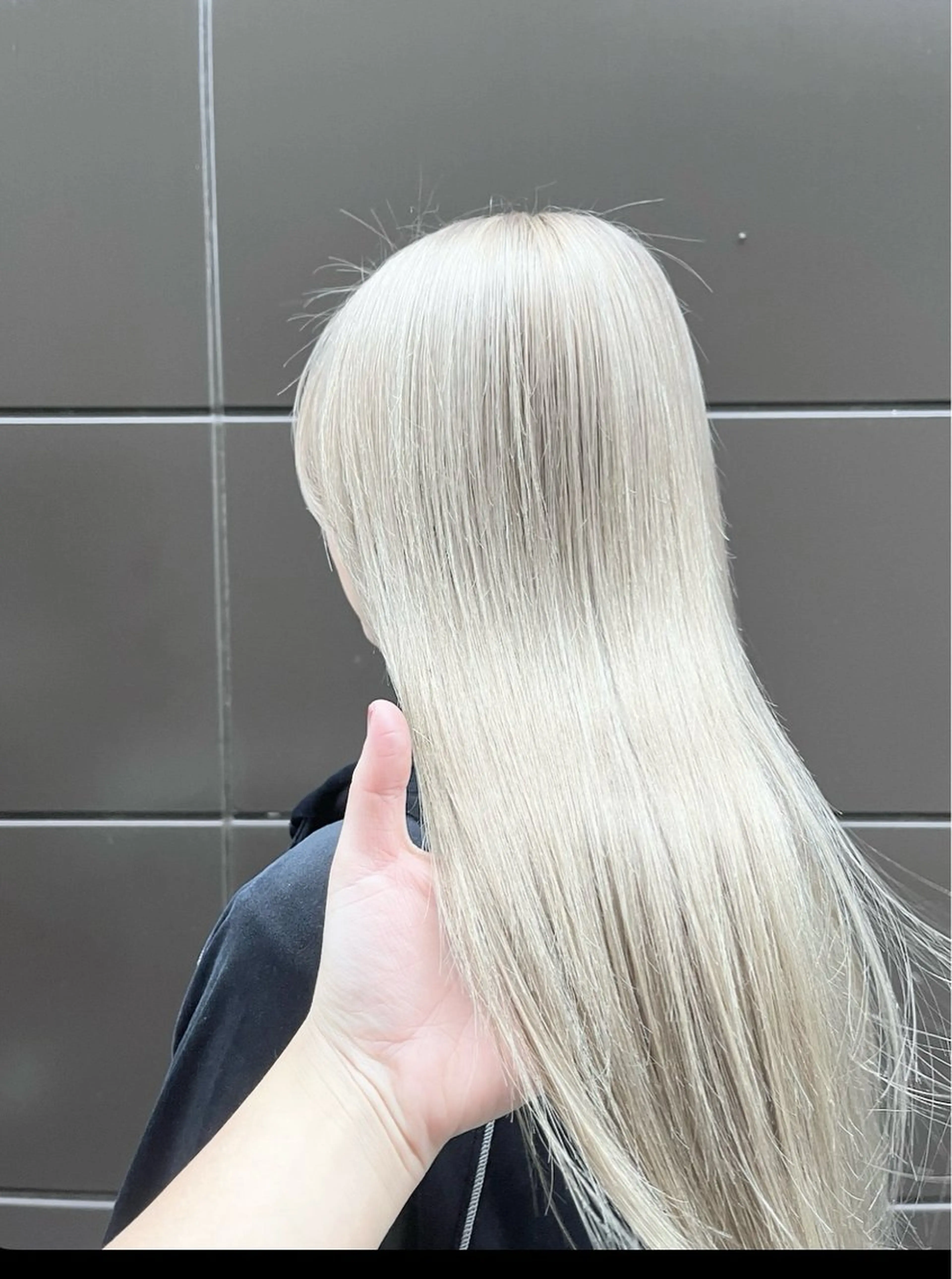 ロング カット ヘアカラー 小沢 真澄のヘアスタイル