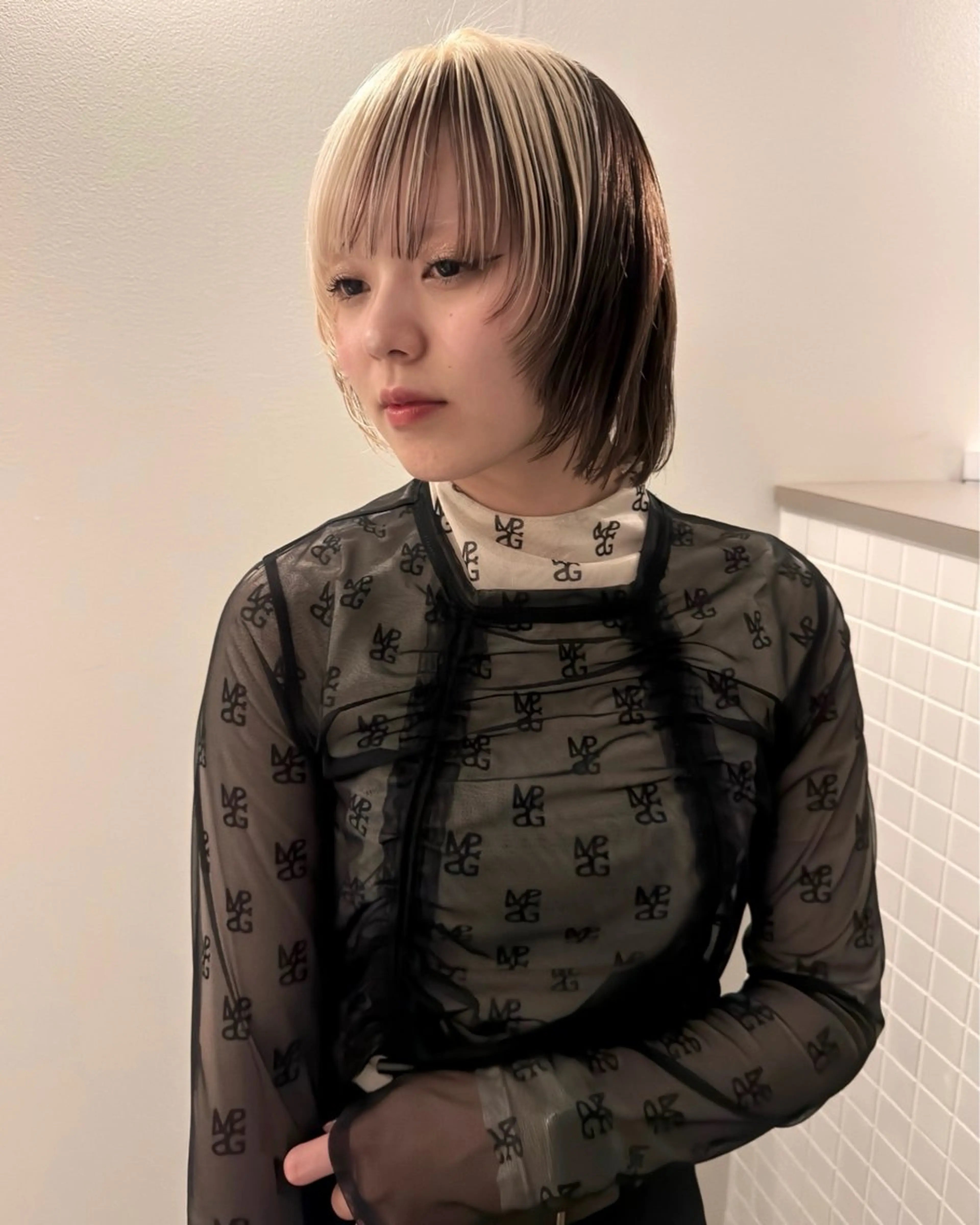 ショート カラー デザインカラー ブリーチ/似合わせ Kaito🦕/栄のヘアスタイル