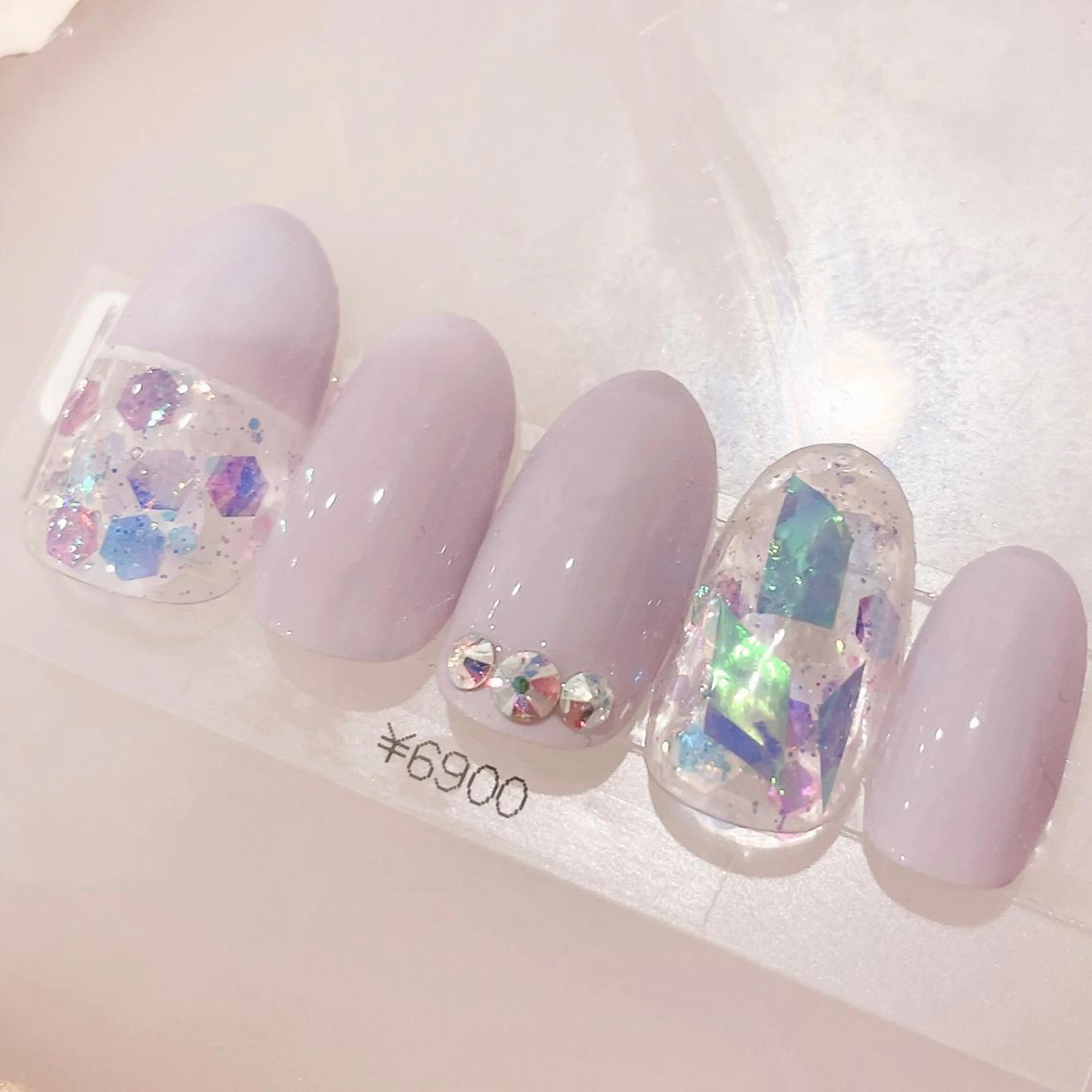 ネイル オーロラネイル キラキラネイル ハンドネイル CHIARA nailsのネイルデザイン