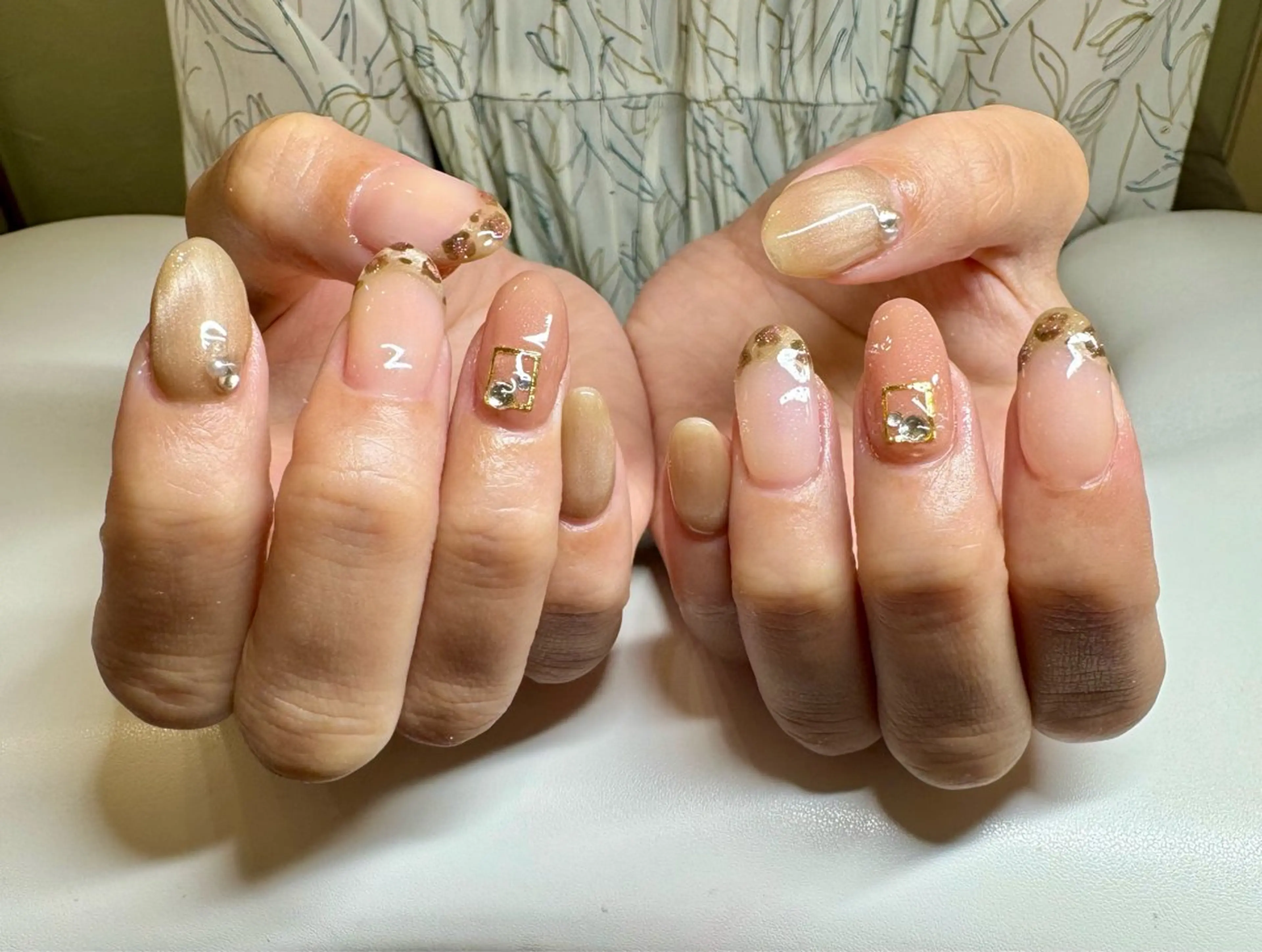 ネイル ハンドネイル ハンドケア Re:JUvia 下坂寿美のネイルデザイン