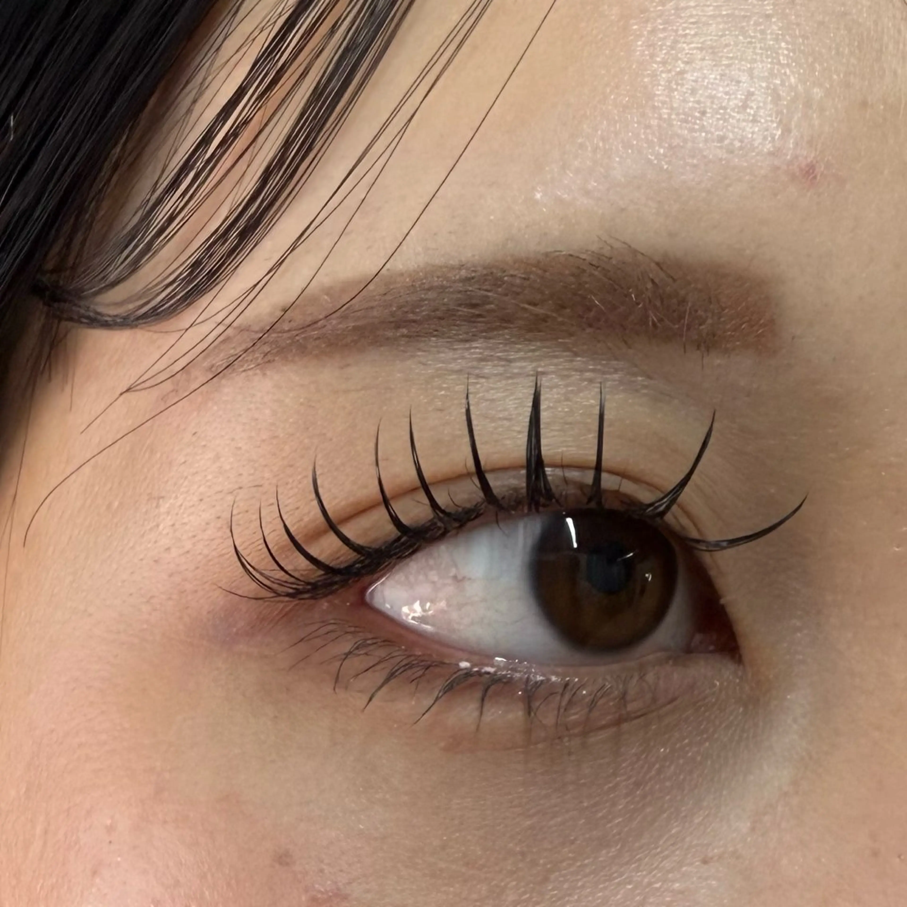 マツエク・マツパ フラットラッシュ whitening by eyelash所属・Chiemi 覚王山のマツエク・マツパデザイン