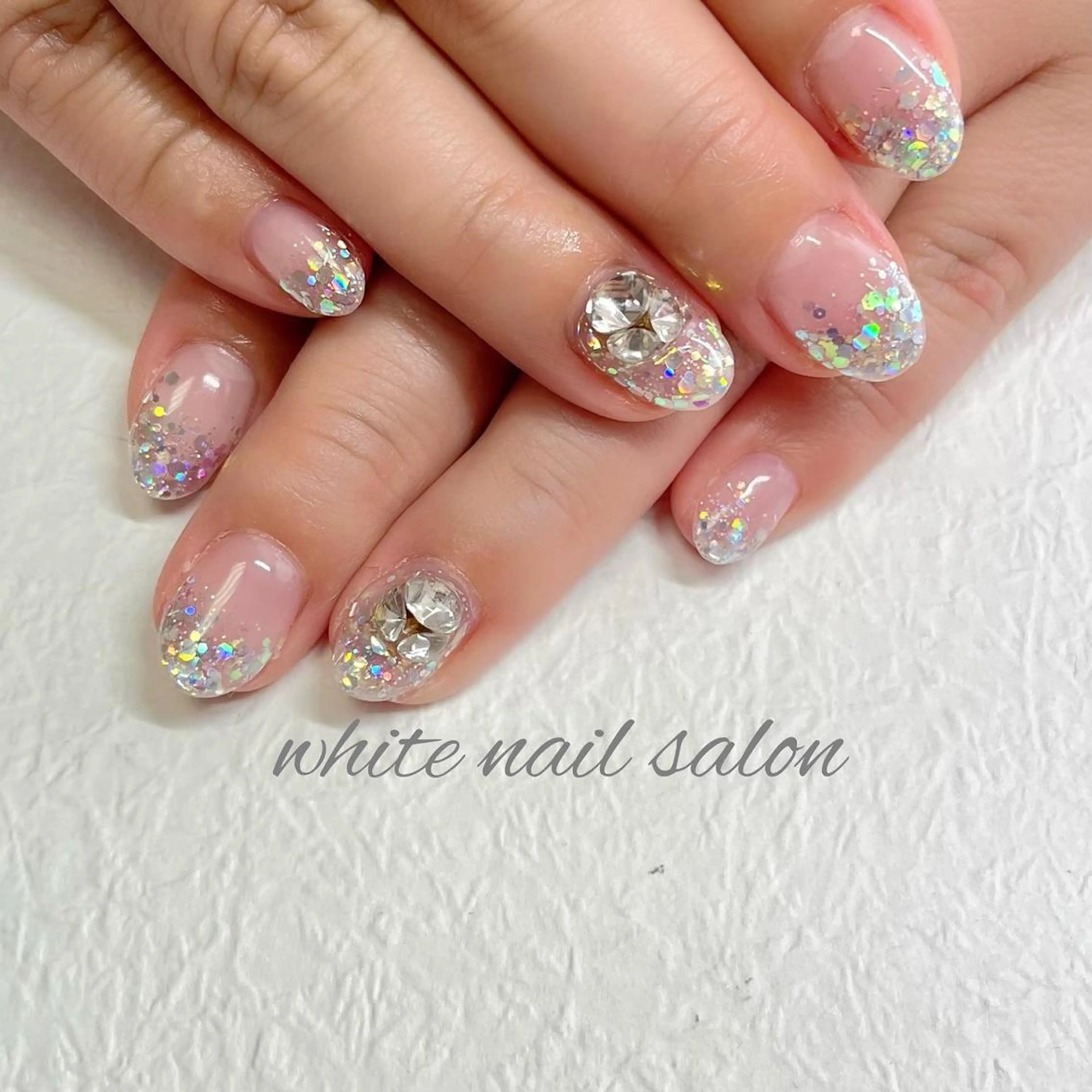 ネイル フットネイル ジェルネイル ハードジェル ラメ(グリッター) 持ち込み ハンドネイル white nail salonのネイルデザイン