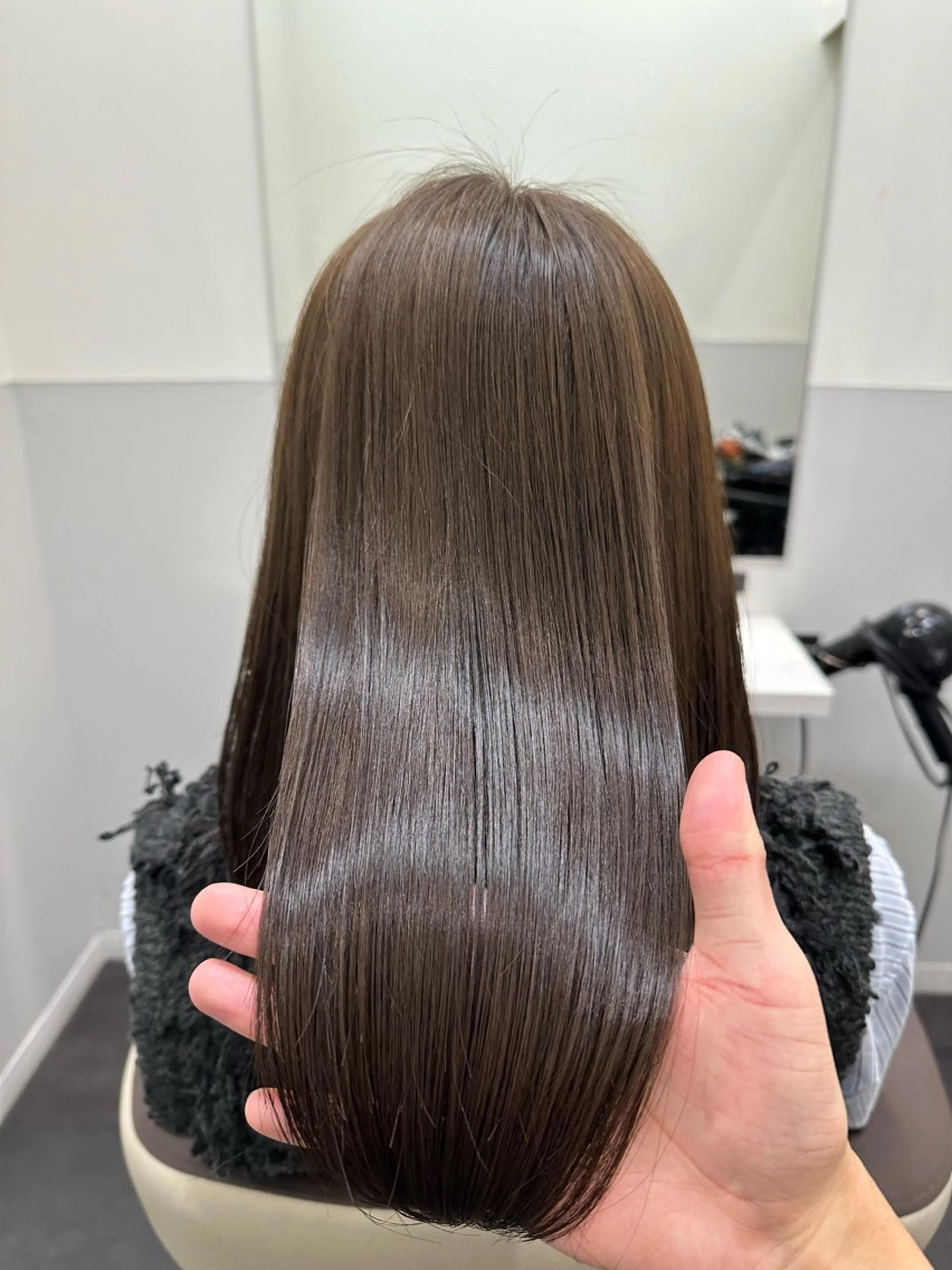 セミロング カラー ベージュカラー ブリーチ 透明感カラー グレージュ ブリーチなしカラー カット ヘアカラー トリートメント 【レイヤー/韓国風 /髪質改善】RINのヘアスタイル