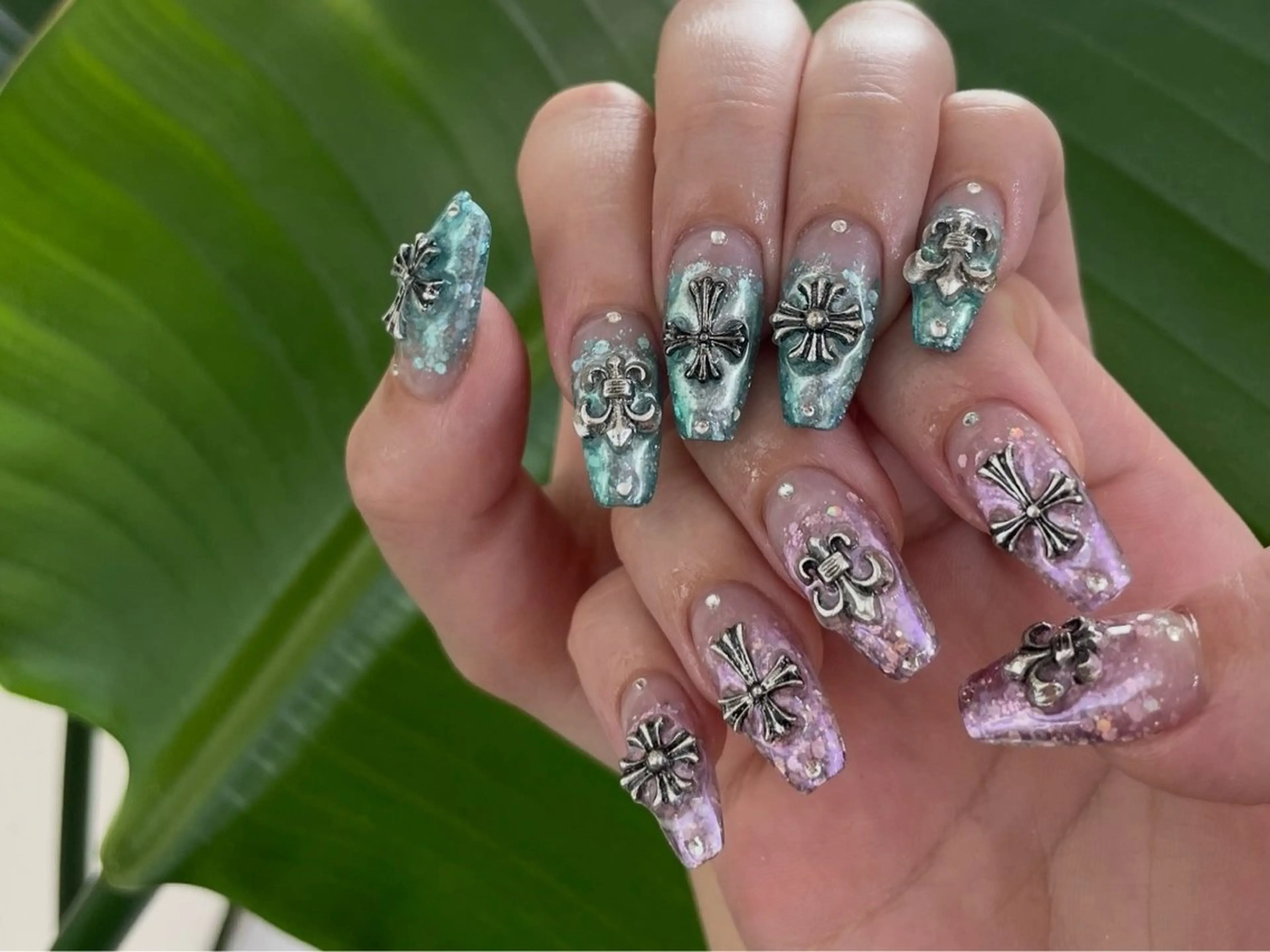 ネイル ハンドネイル ネイルサロン Cherie muのネイルデザイン